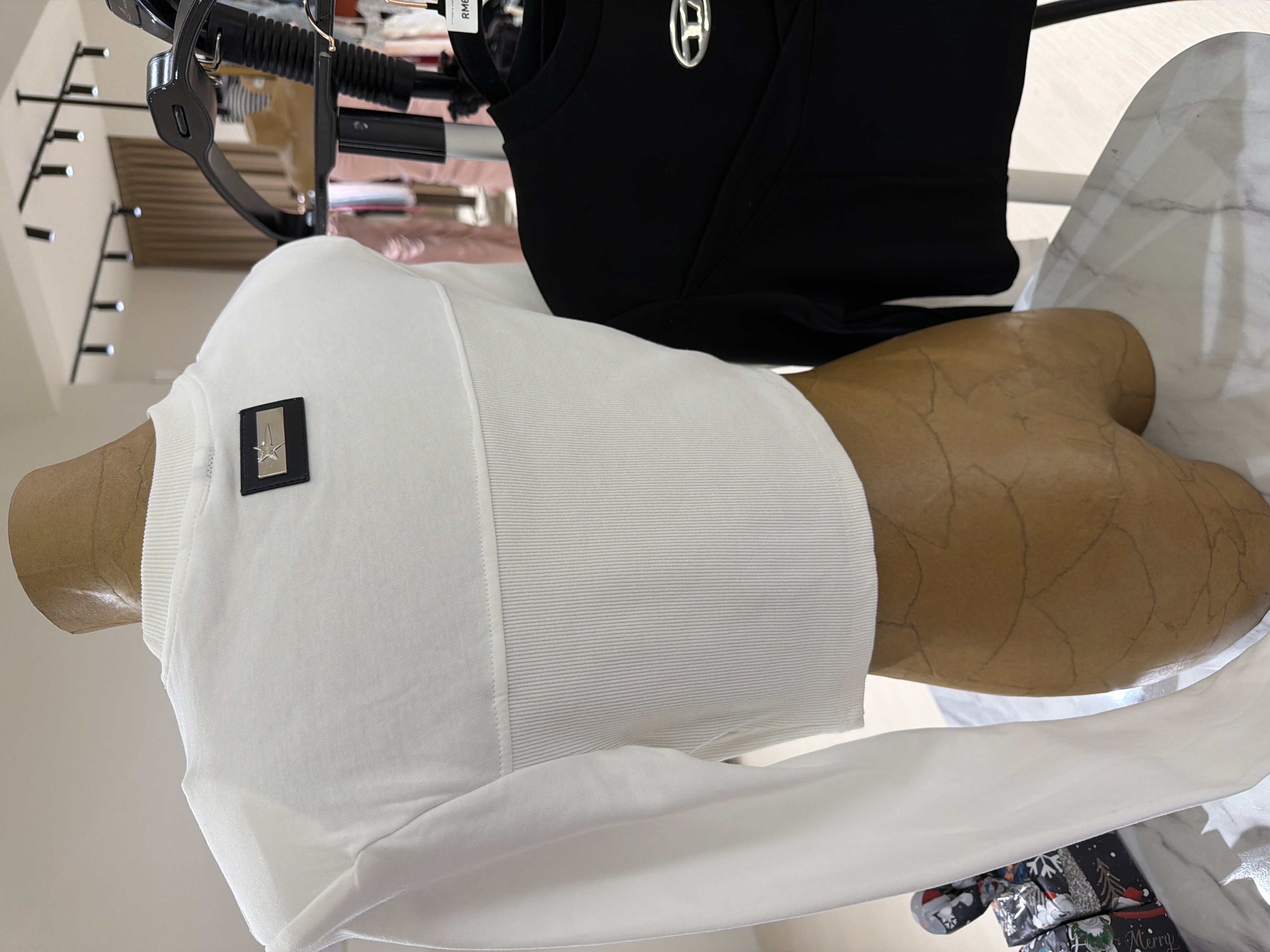 長袖修身短板辣妹上衣