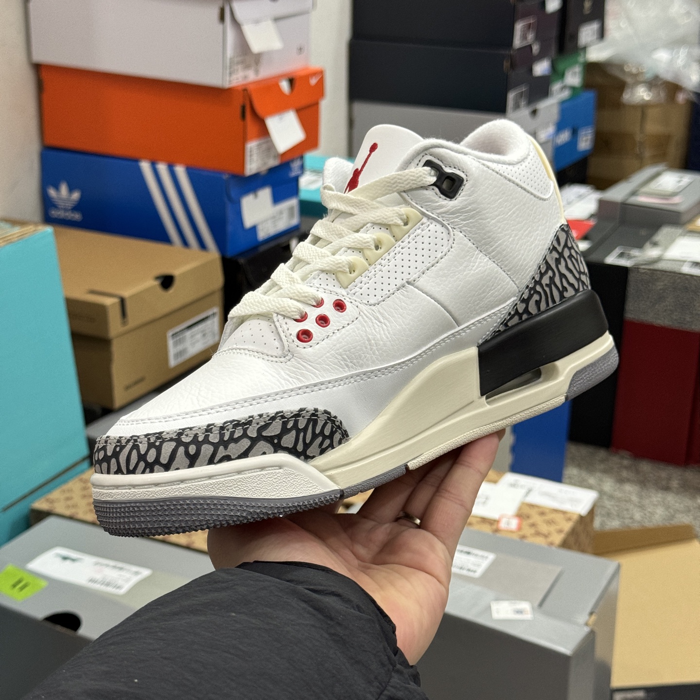 Air Jordan 3 Retro "White Cement Reimagined" DN3707-100 