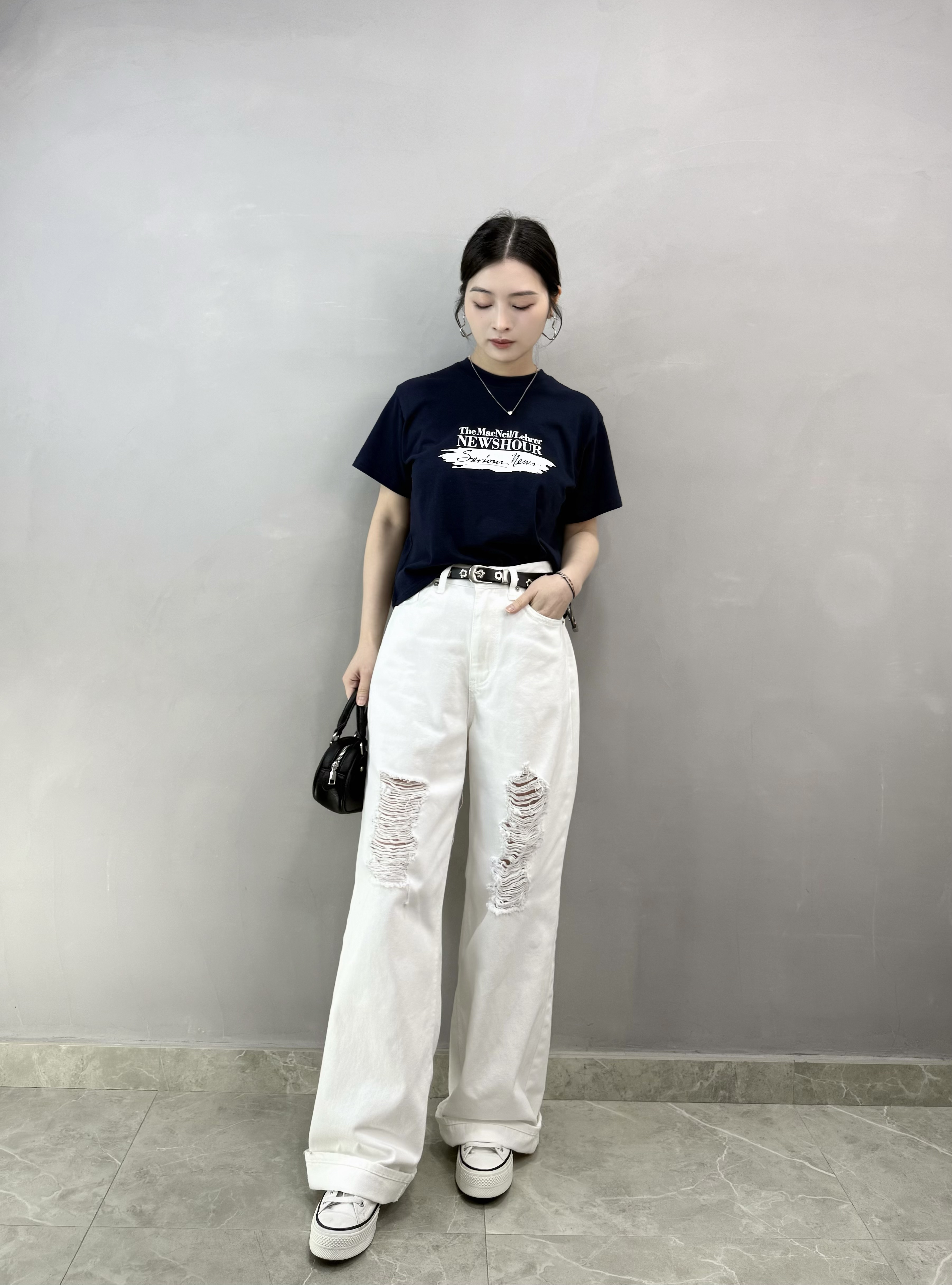 O72 Newshour短tee