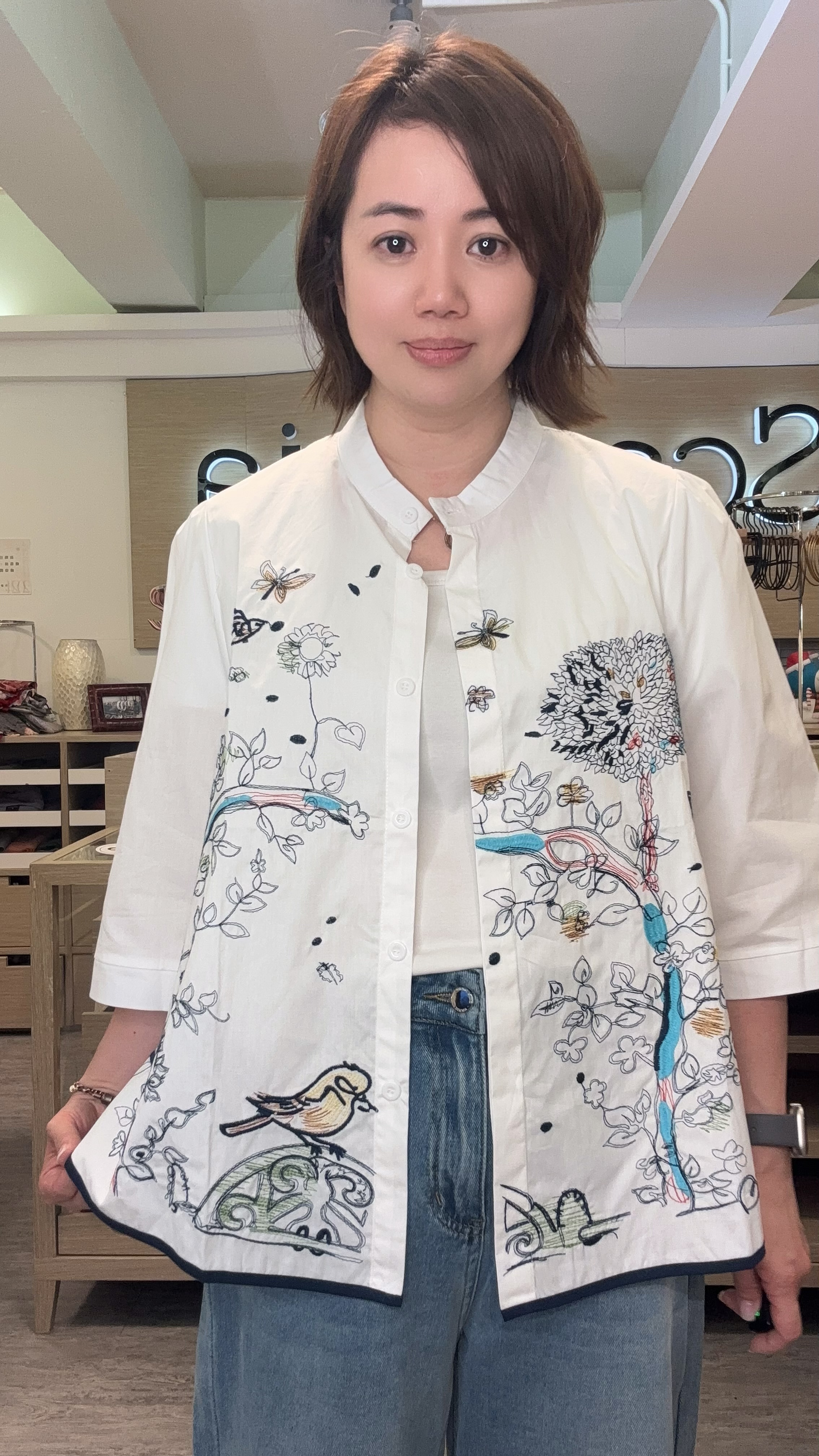 [訂購] A42  手工刺繡衫