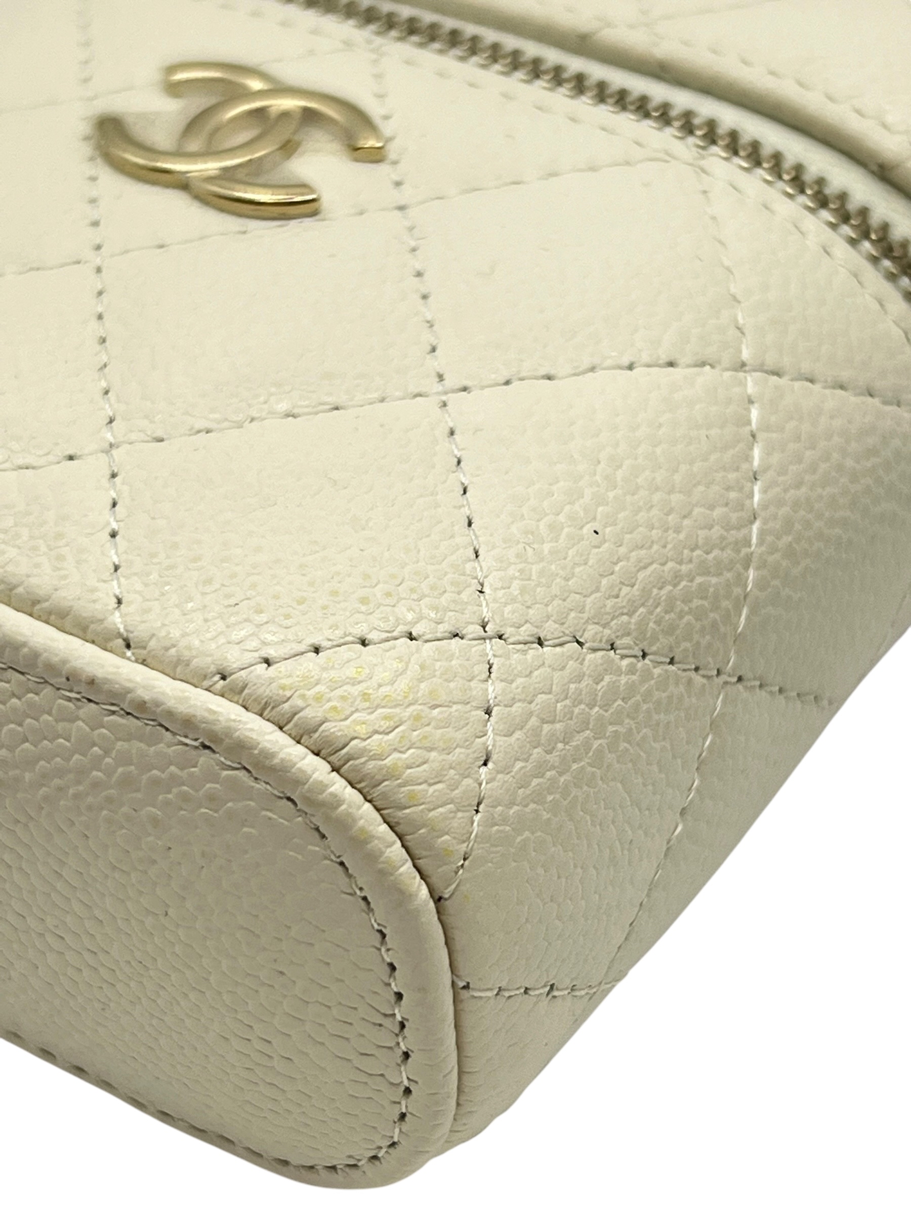 Pre-Owned CHANEL Mini Box With Handle / Product Code: 062010
