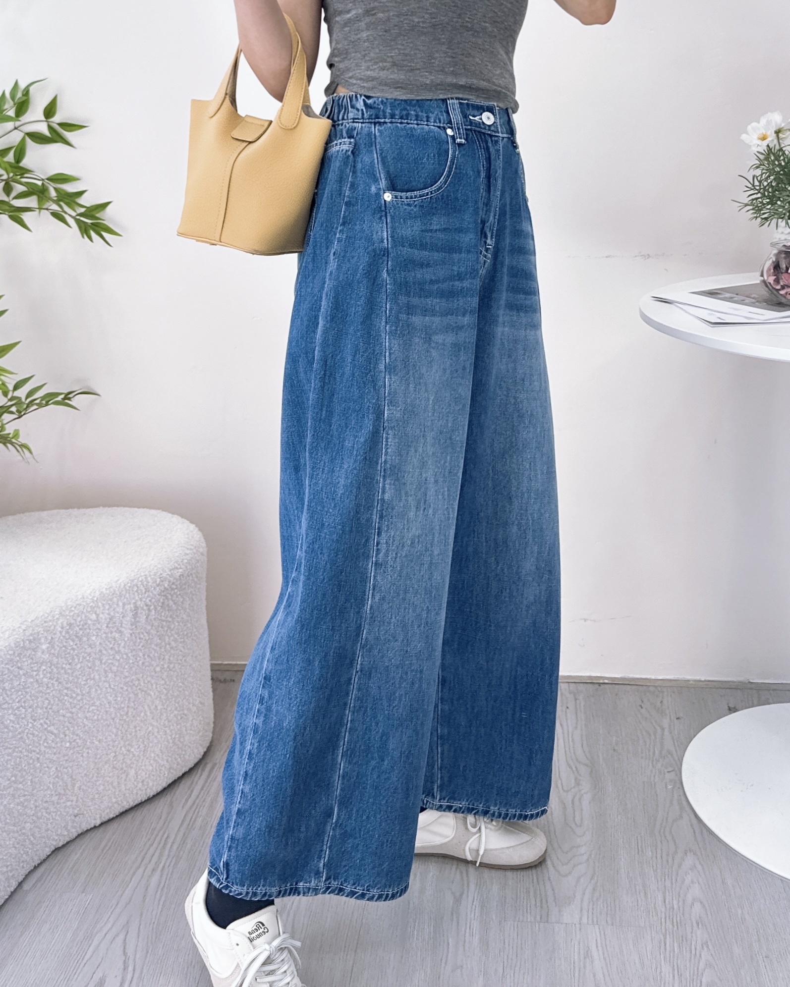 薄身型格日式寬鬆牛仔褲