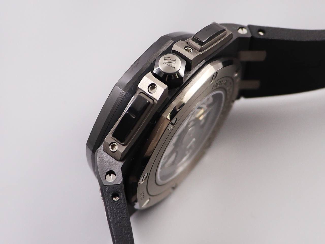 A P26400SO 皇家橡树 44毫米直径 搭载复刻原版CaL．3126机芯 陶瓷壳白内影 市面上最顶级版本的超级复刻🔥💯