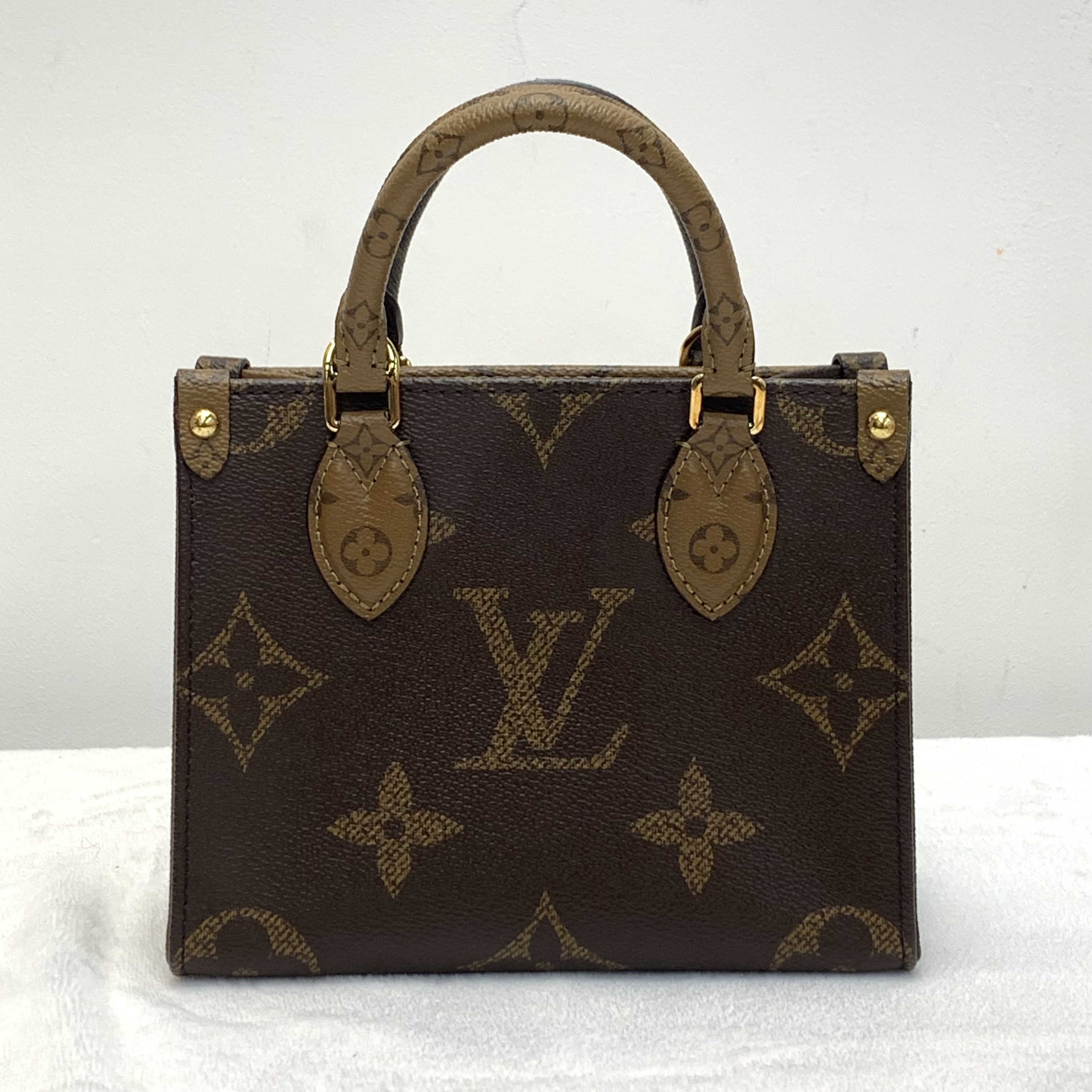 Full set LV on the go bb