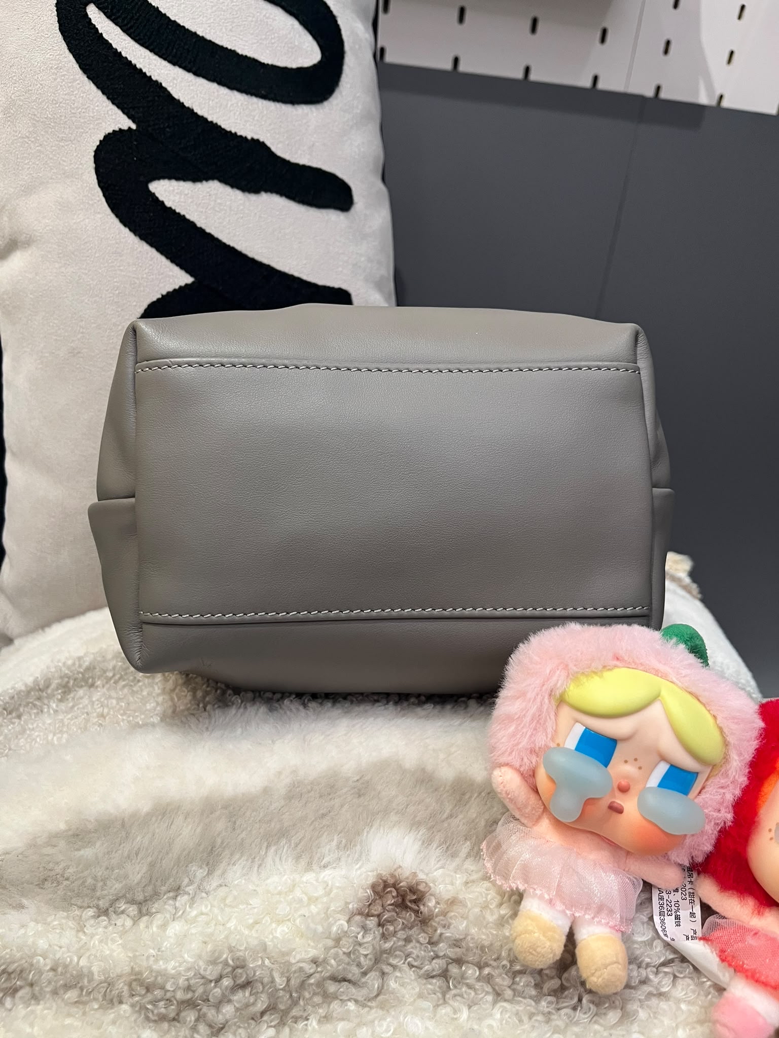 Longchamp 灰色牛皮飯盒包 100%Authentic, 95%New ✅Dust bag