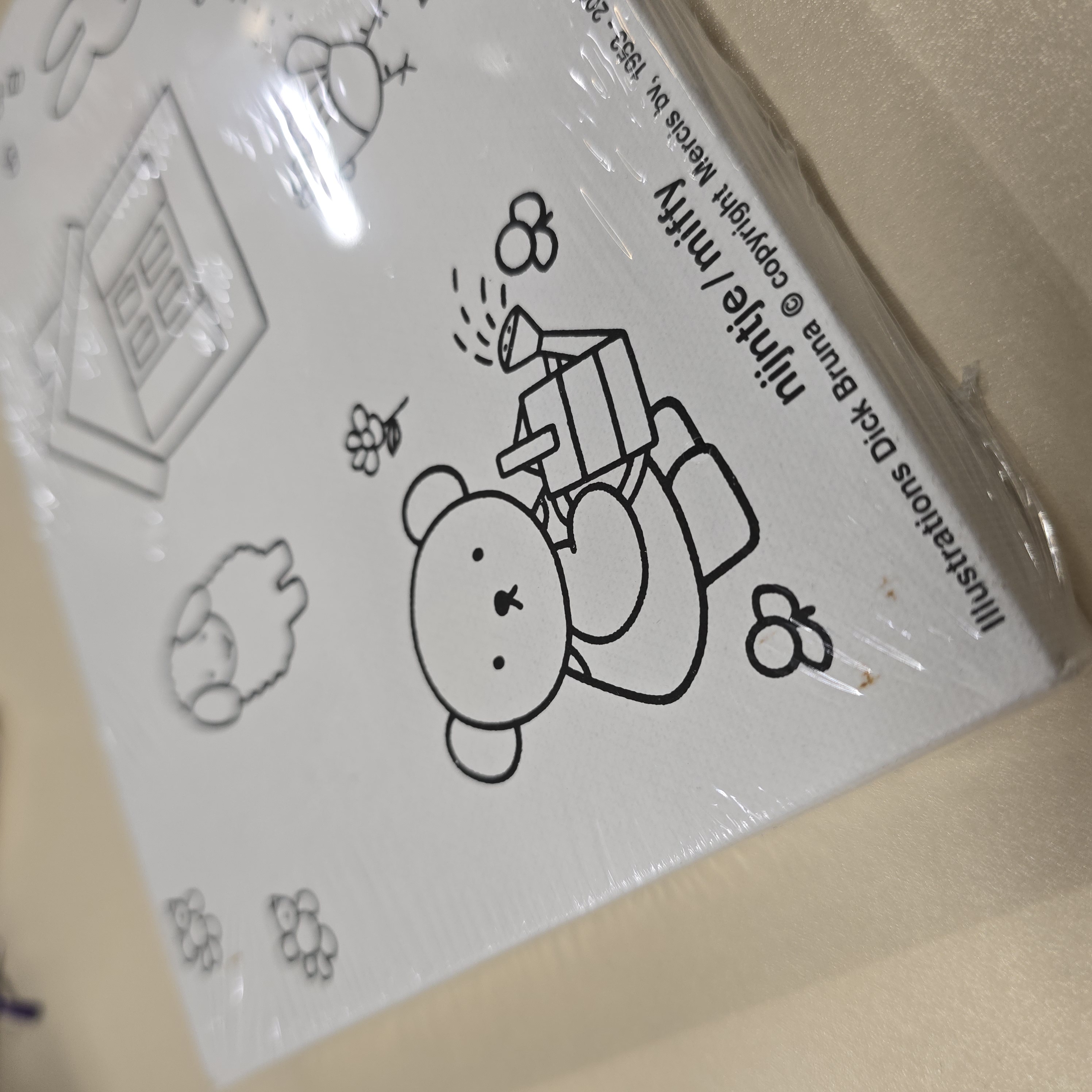 miffy 歐洲版 塗色畫 連 顏料同筆