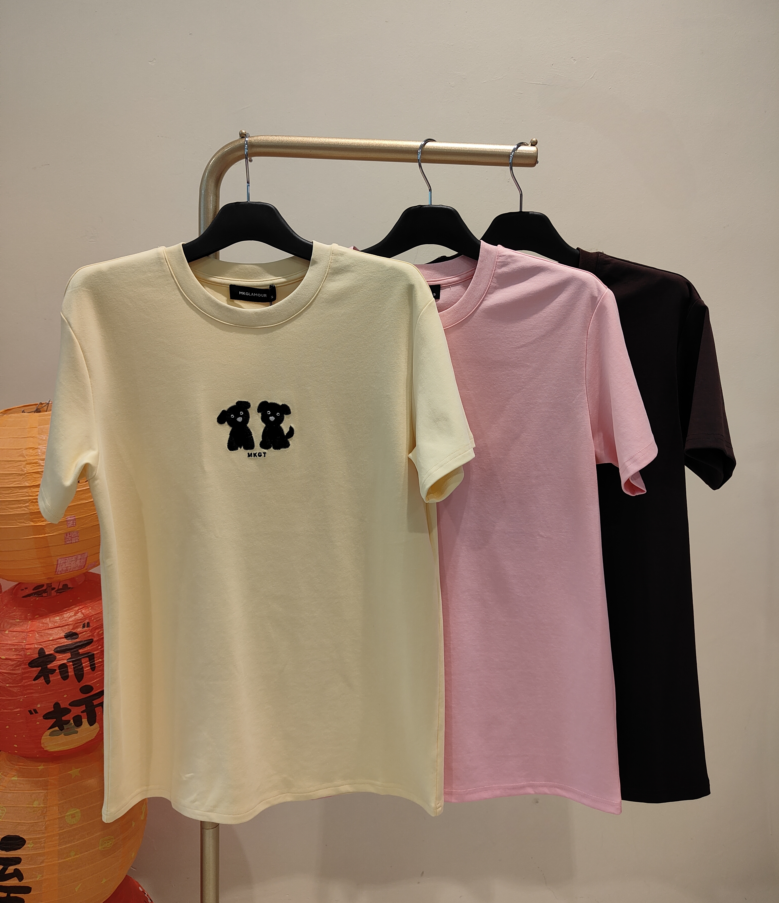 独家刺绣可爱小狗上衣 2651