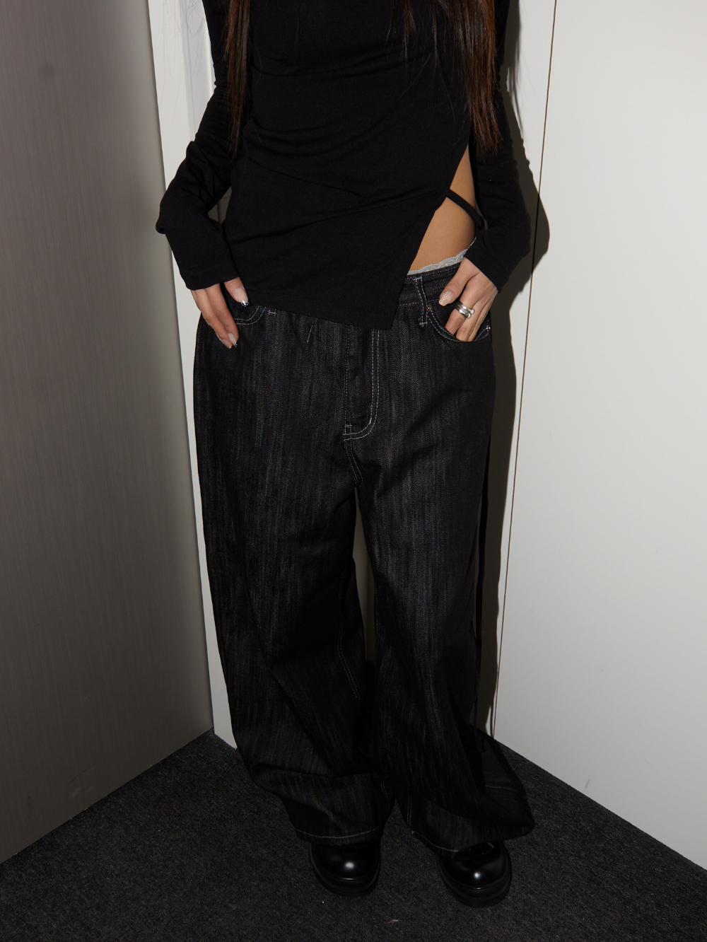 Studded Non-Fade Wide-Leg Pants