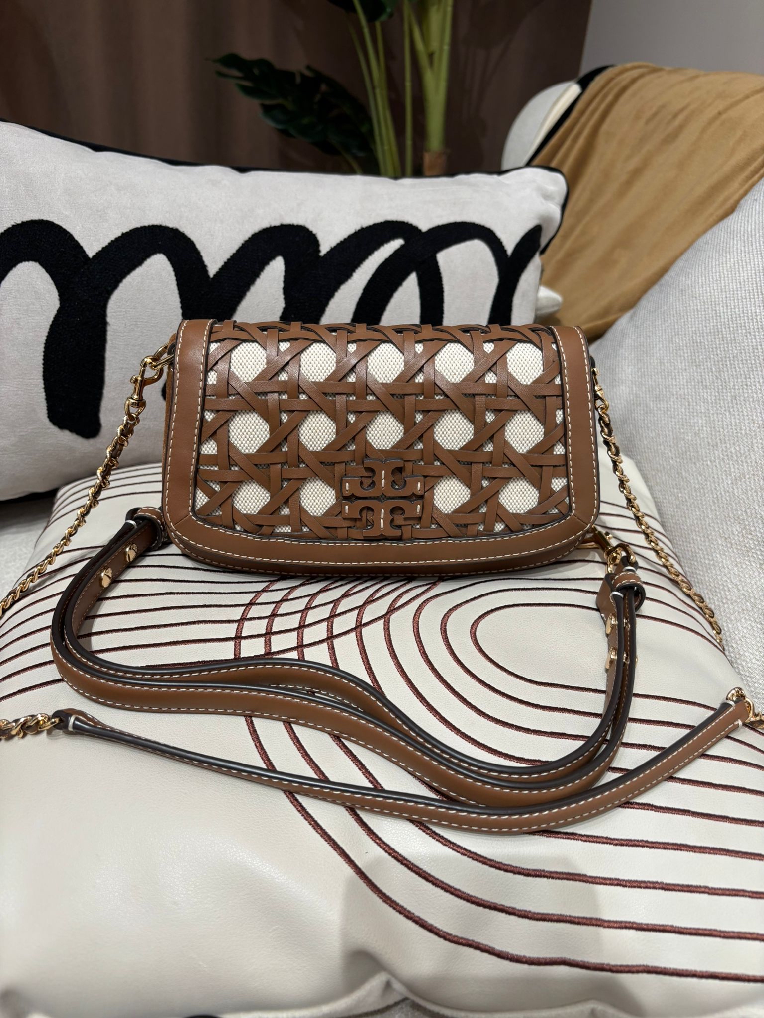 Tan Britten Basket Weave Convertible Crossbody Bag 100%Authentic, 99%New 