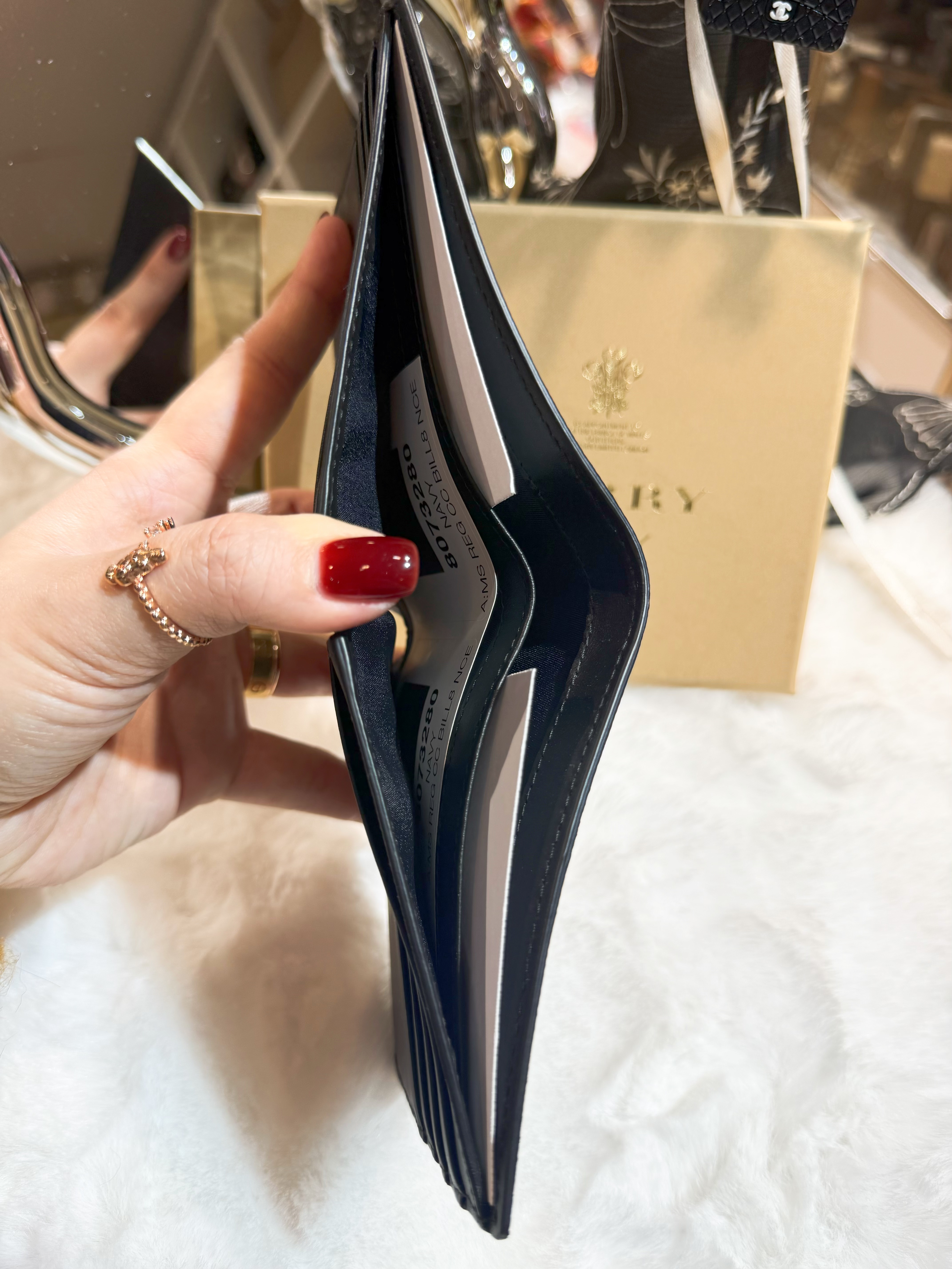 Burberry bi fold wallet 738/navy