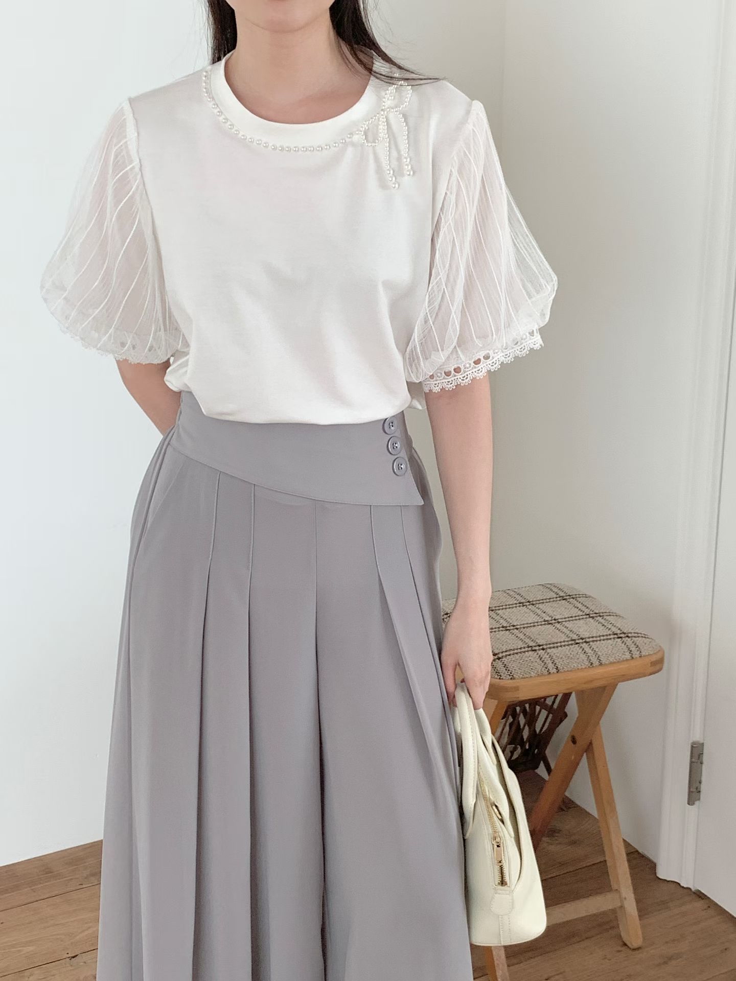 CT26 清新甜美蝴蝶珍珠領上衣 