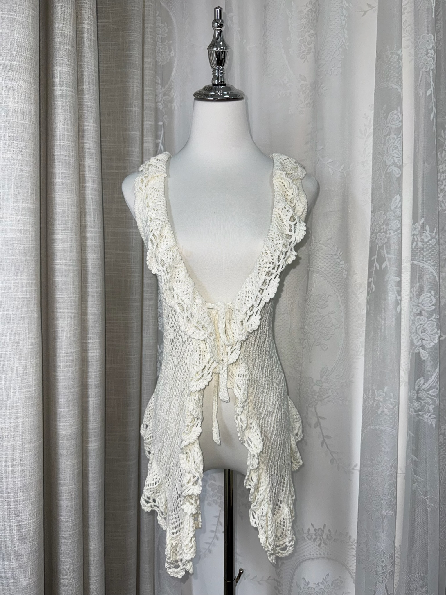 Boho Crochet Lace Ruffle Tie-Front Vest