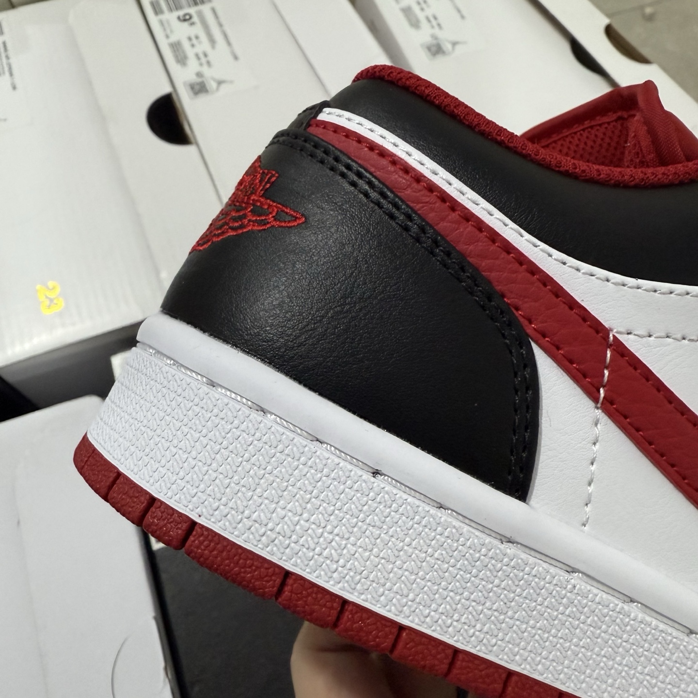 Nike Air Jordan 1 Low 553558-163