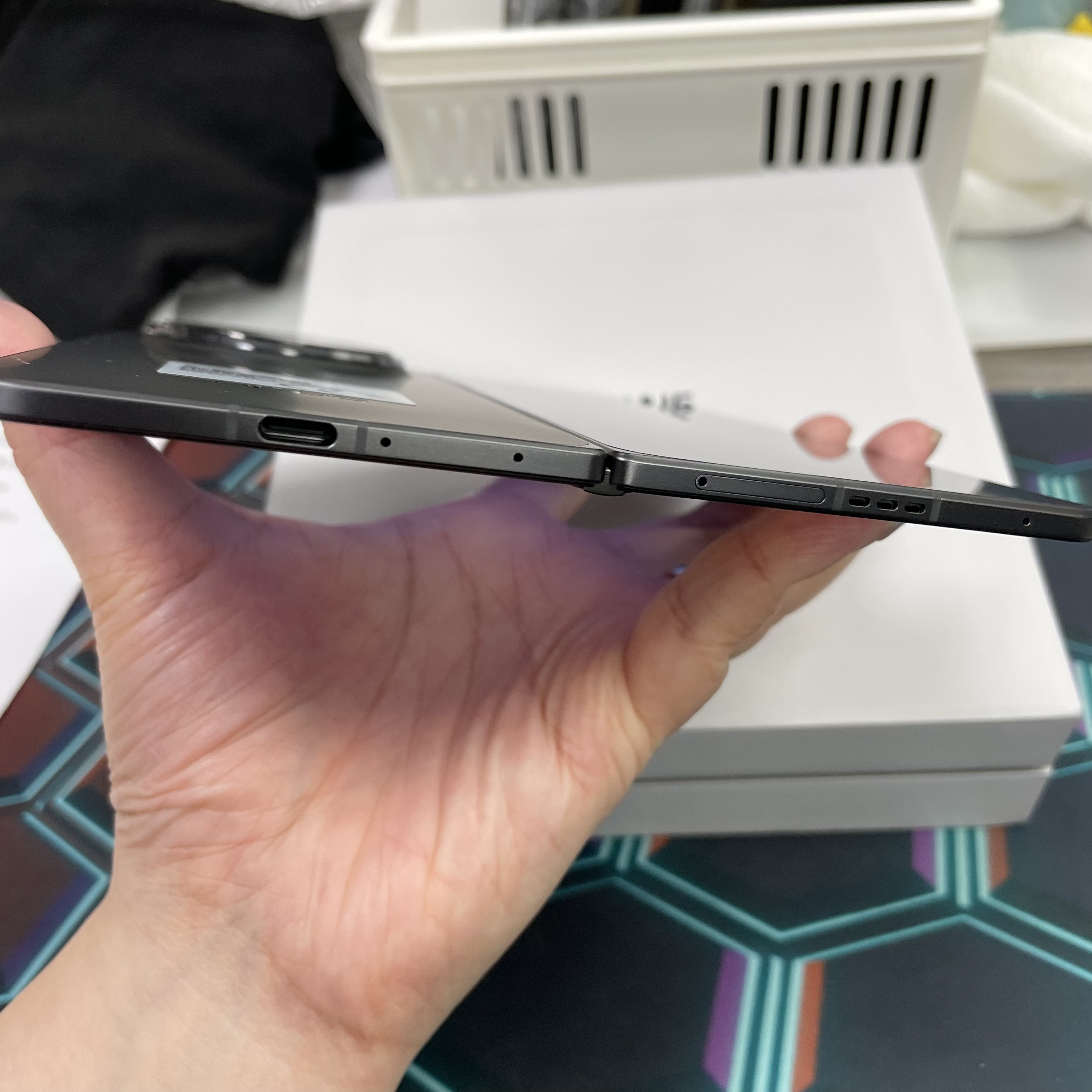 *8228 Oppo Find N5 完美機 16+512GB 黑色 black
