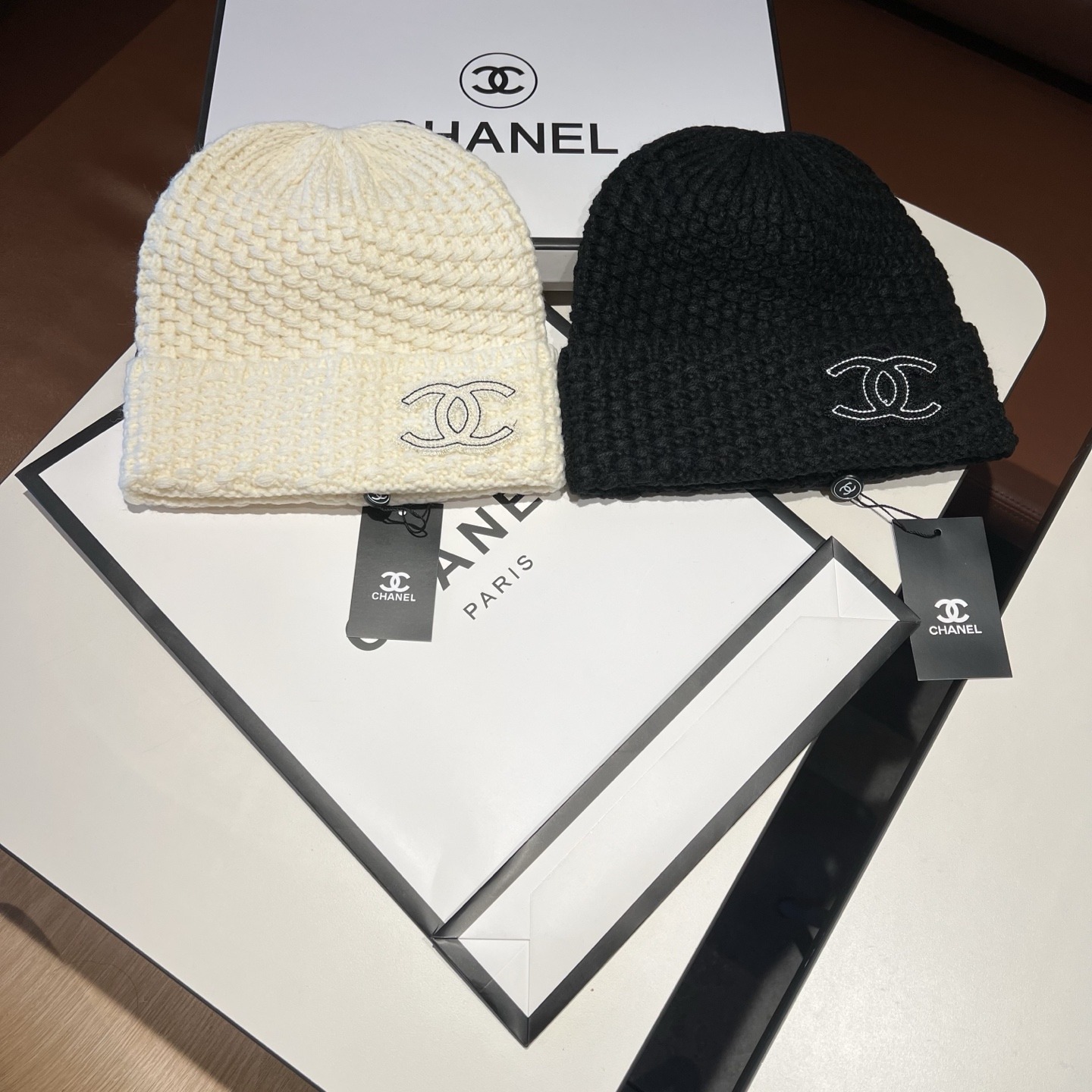 【原單】CHANEL 羊絨針織冷帽