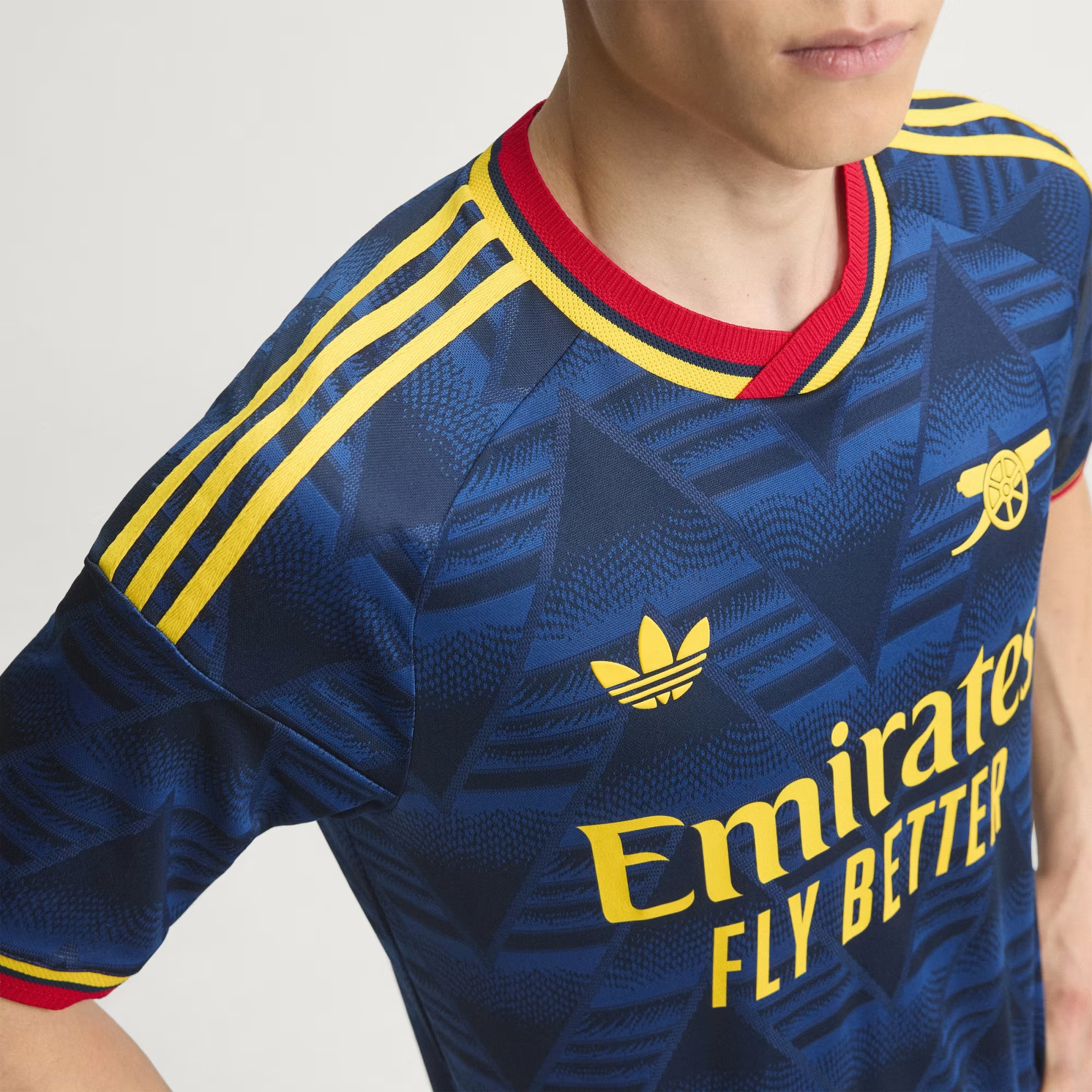 🍌重溫經典香蕉傳奇 Adidas Arsenal 阿仙奴 2026-27 作客 Authentic 球員版球衣 (可加印字章) JZ3161