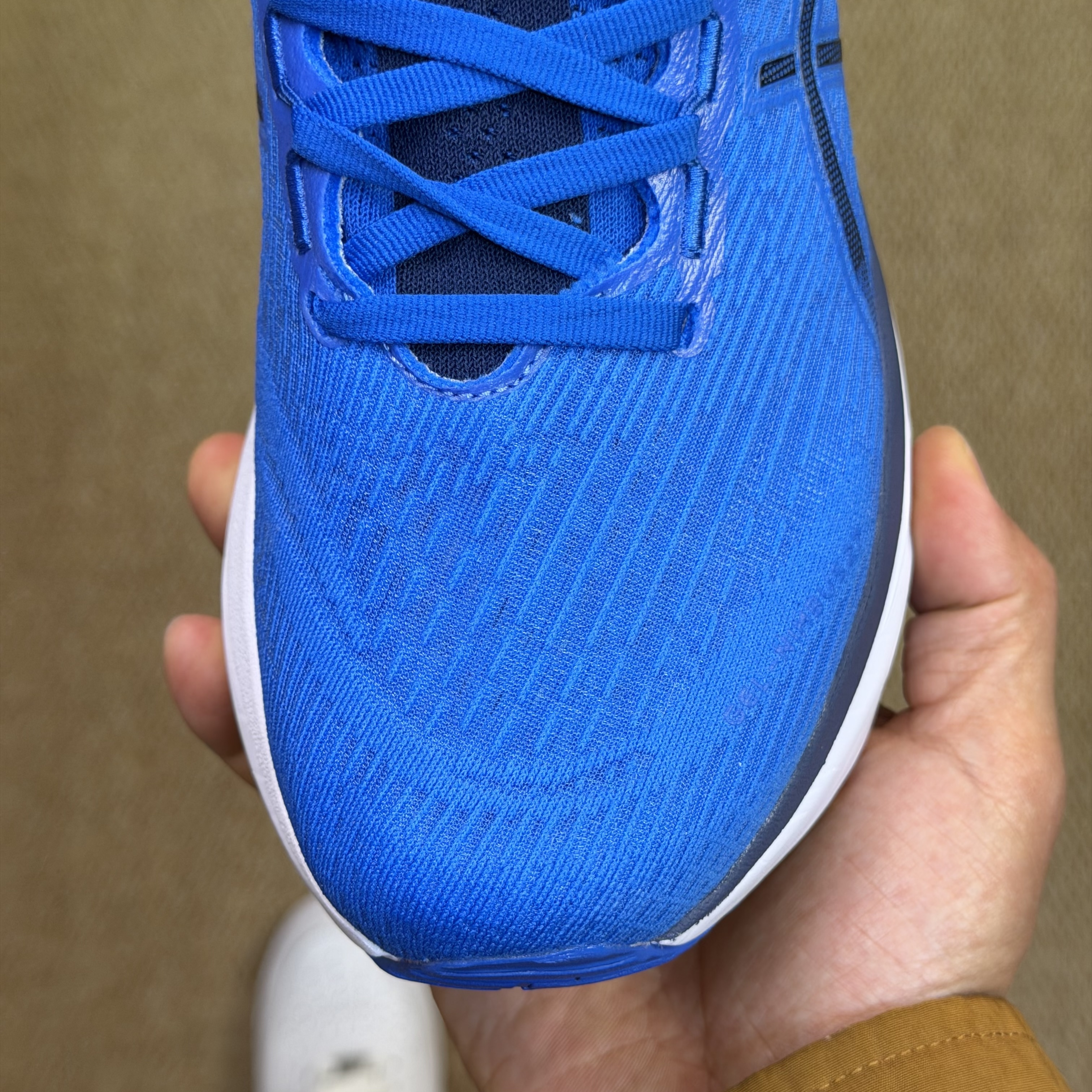 Asics Gel-Nimbus 27 1011B958-401