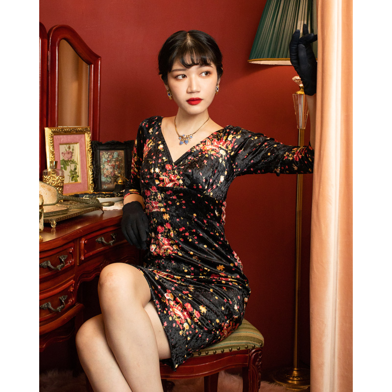 (Ready-Made)Lady in Velvet Flowery Bodycon Dress (FM141)
