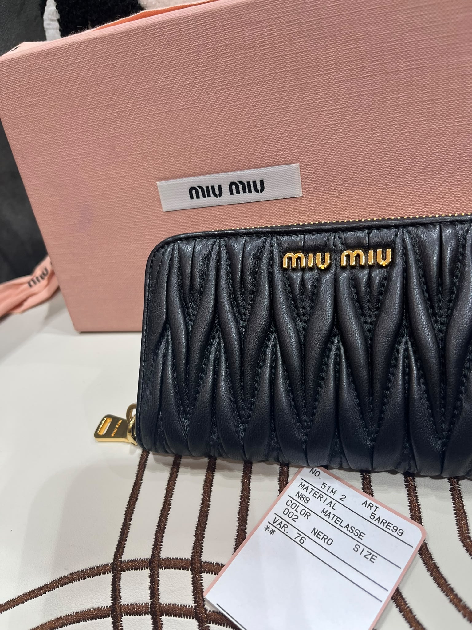 未使用品 Miu Miu Zip Wallet Black 100%Authentic, Unused 未使用品✅Box