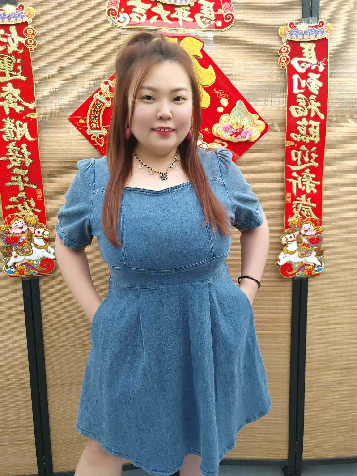 DDD07 6058(A8) 简约修腰身设计牛仔连衣裙