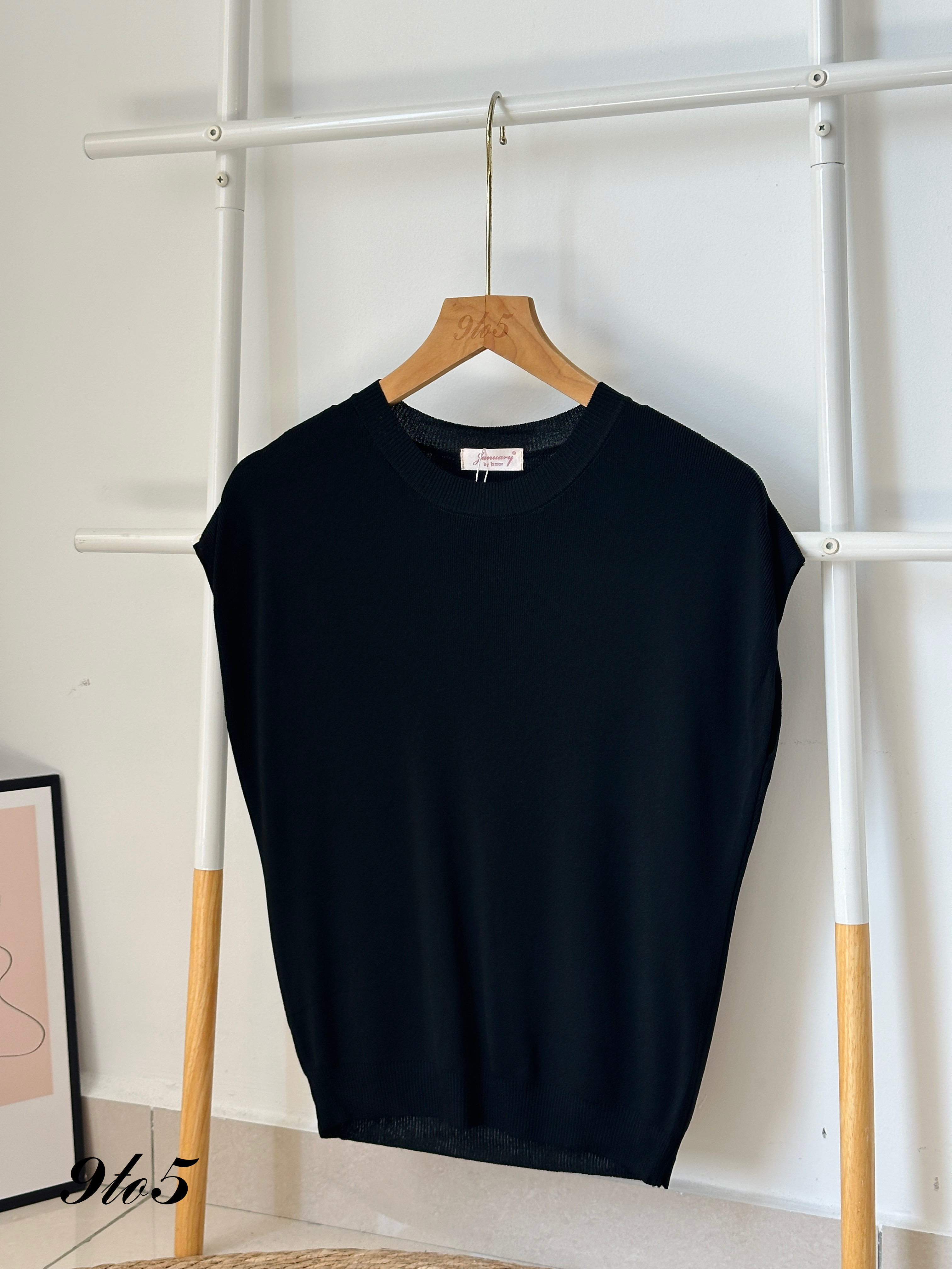 T3950 Round Neck Knit Top - 3 Colors