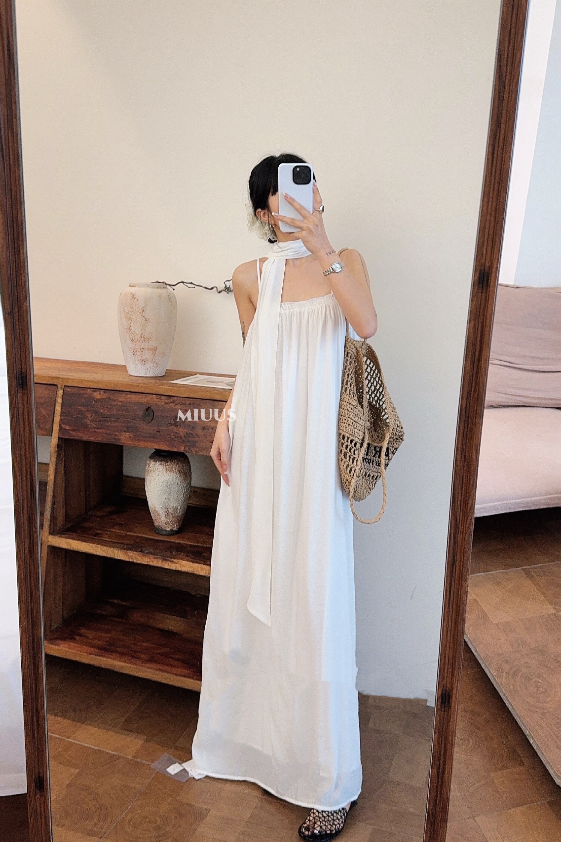 1703 FLOWY CAMI MAXI DRESS WITH SCARF 飘逸吊带长裙（含飘带） 