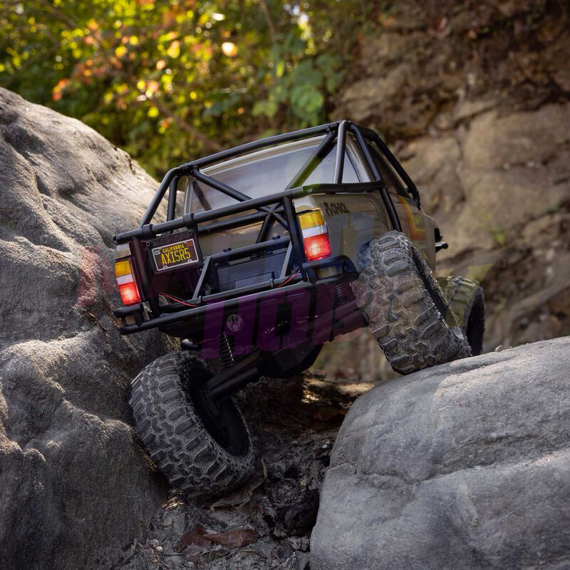 Axial 1/10 SCX10 III 1987 Toyota SR5 AXI-2062T1 #0111191