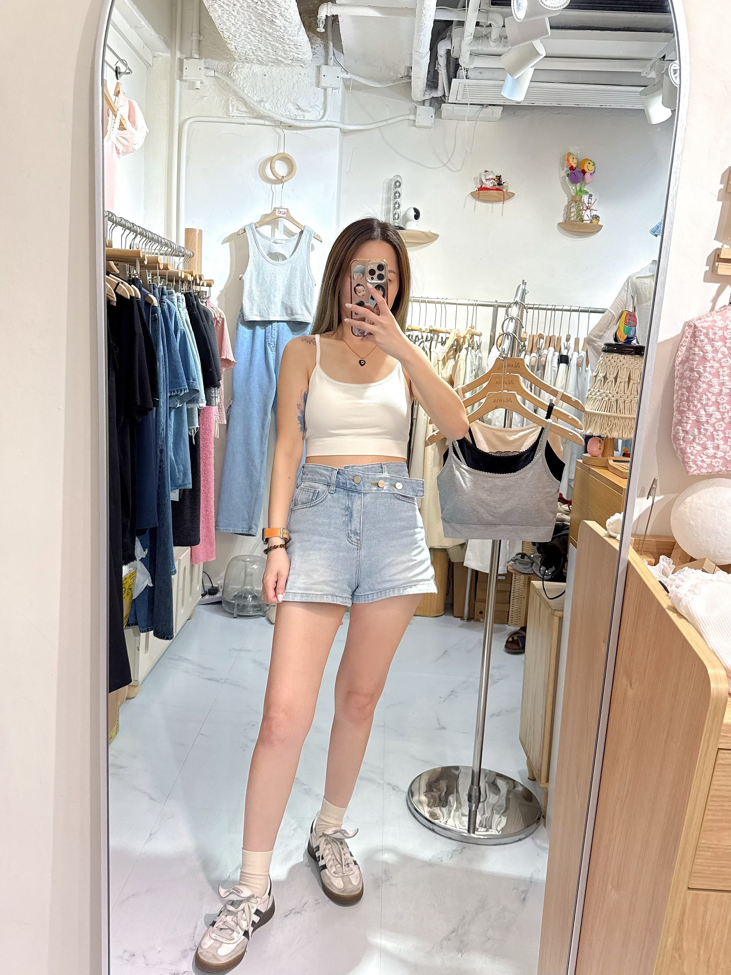 後lace短bra top