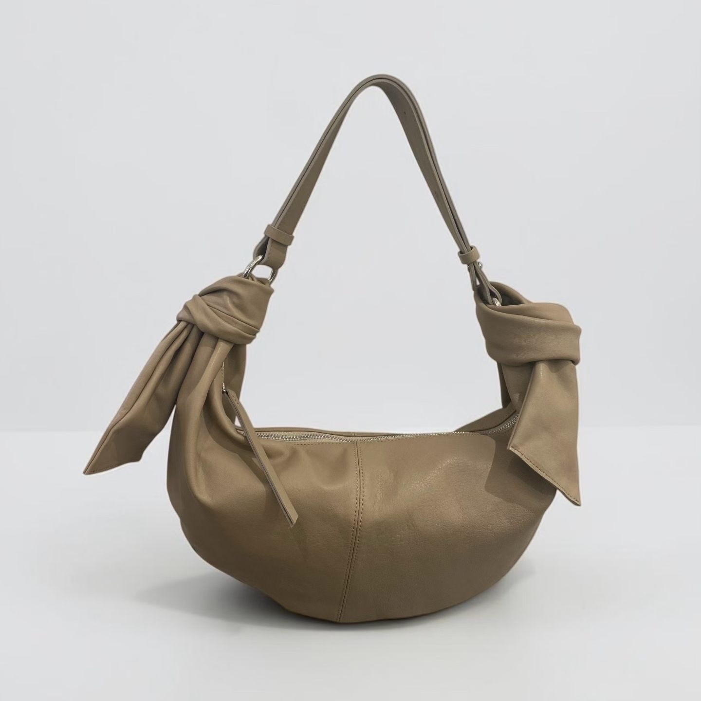 Lamb leather bag