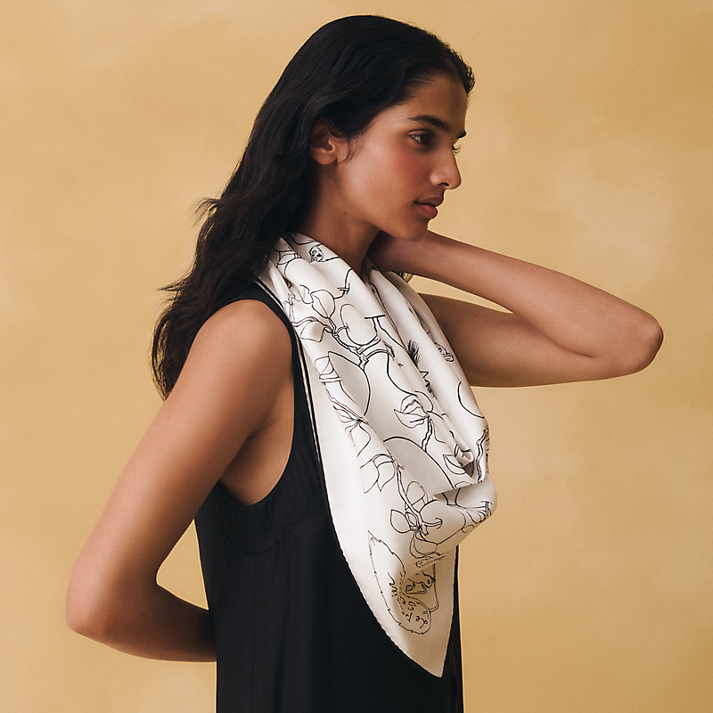 配貨價✨新款🆕Hermes silk in scarf 90 100%silk 有盒~