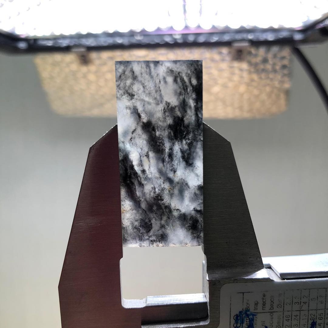 玻璃地烏雞無事牌