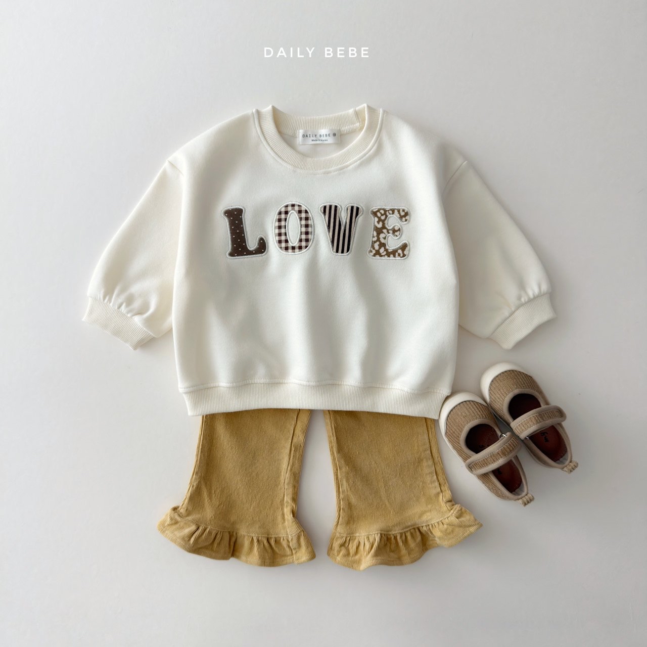 Dailybebe | Corduroy Bootcut Pants