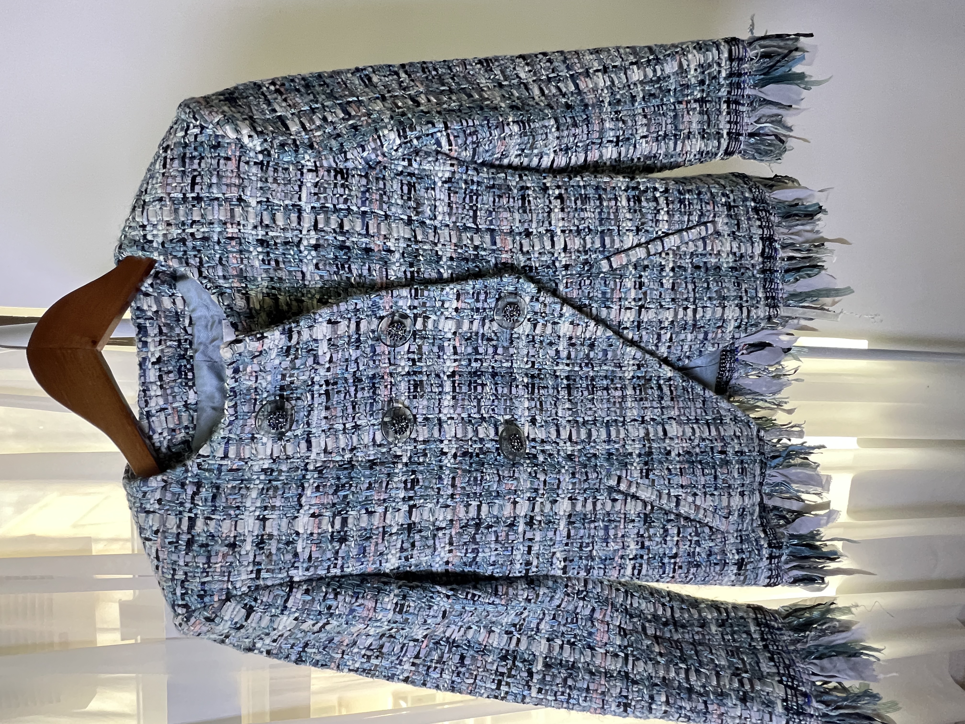 Pre-Owned CHANEL Chanel Double-Breasted Blue Tweed Jacket / Product Code: 26041914