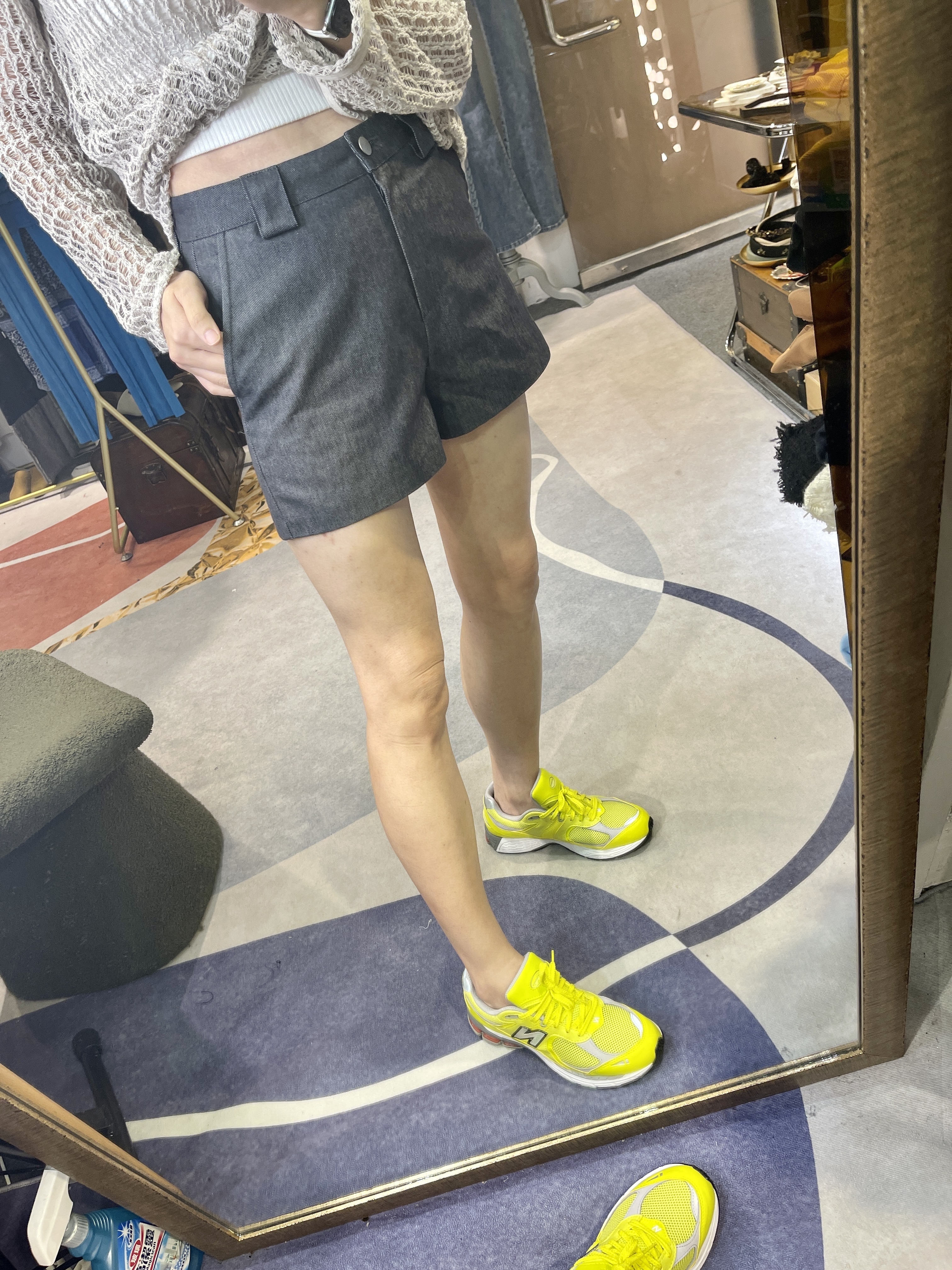 Mini shorts