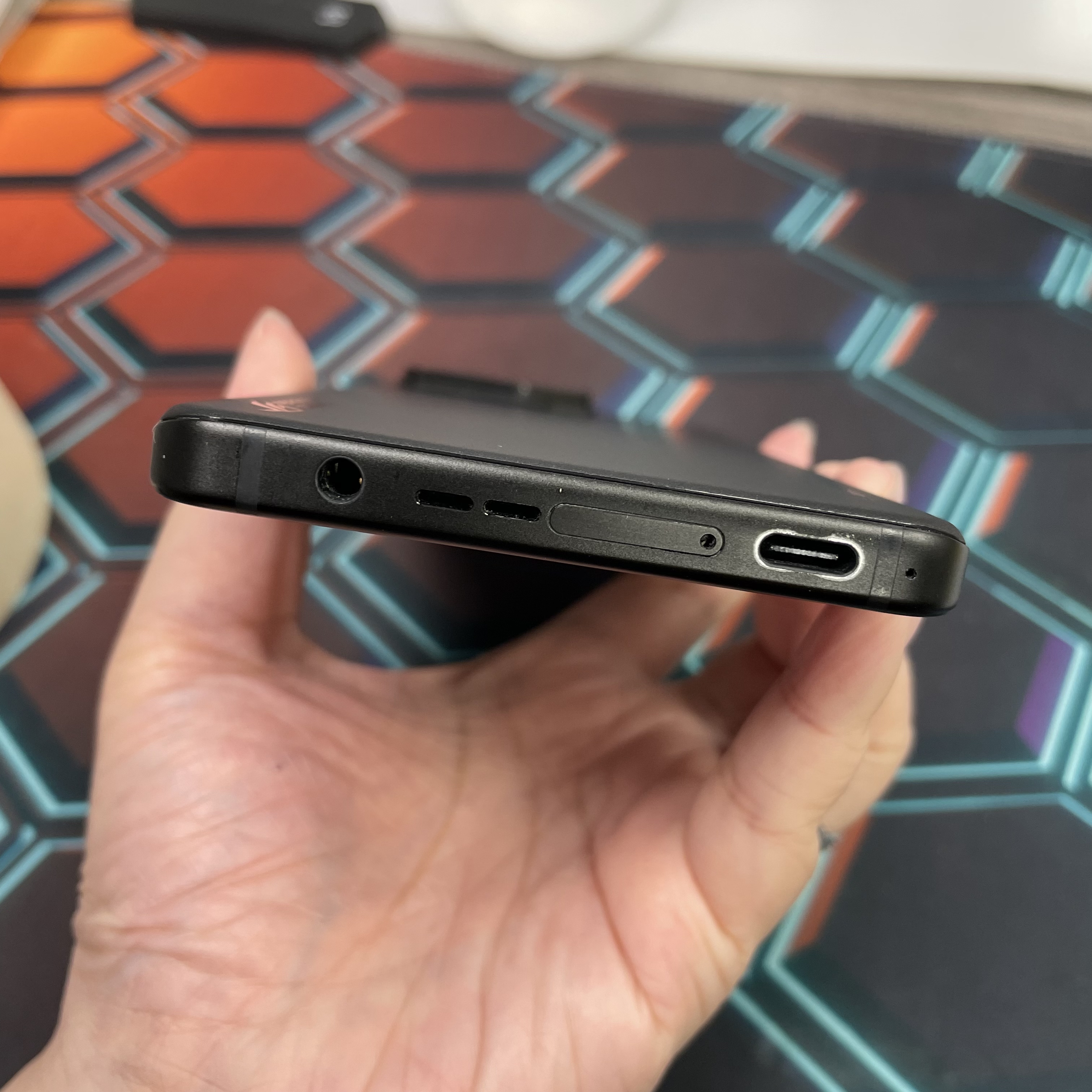 *7973 ASUS ROG Phone 8 Pro 勁靚機 16+512GB 黑色 black