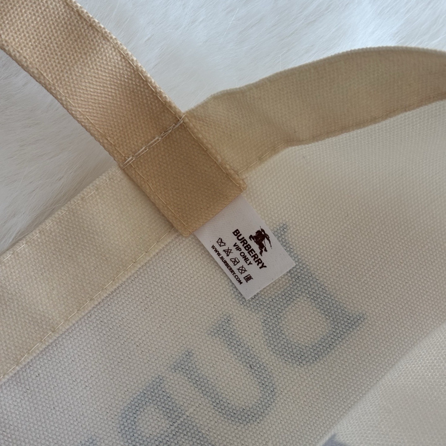 1014 BURBERRY 海外 VIP 禮贈 小熊雨傘帆布包 11月中