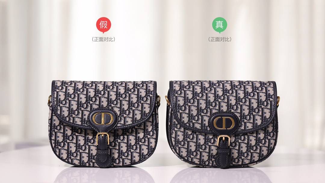 BOBBY渠道货（真的）VS市场最好的版本（假的） 很多人看图片绝对一样，但是你认真对比下细节就会发现很多不一样的 每张图片我们都做了标记 认真对比 我们的渠道货都是符合正品工艺 这样才能过验 面料是真的和五金是真的，加上正品工艺，货才能这么的香