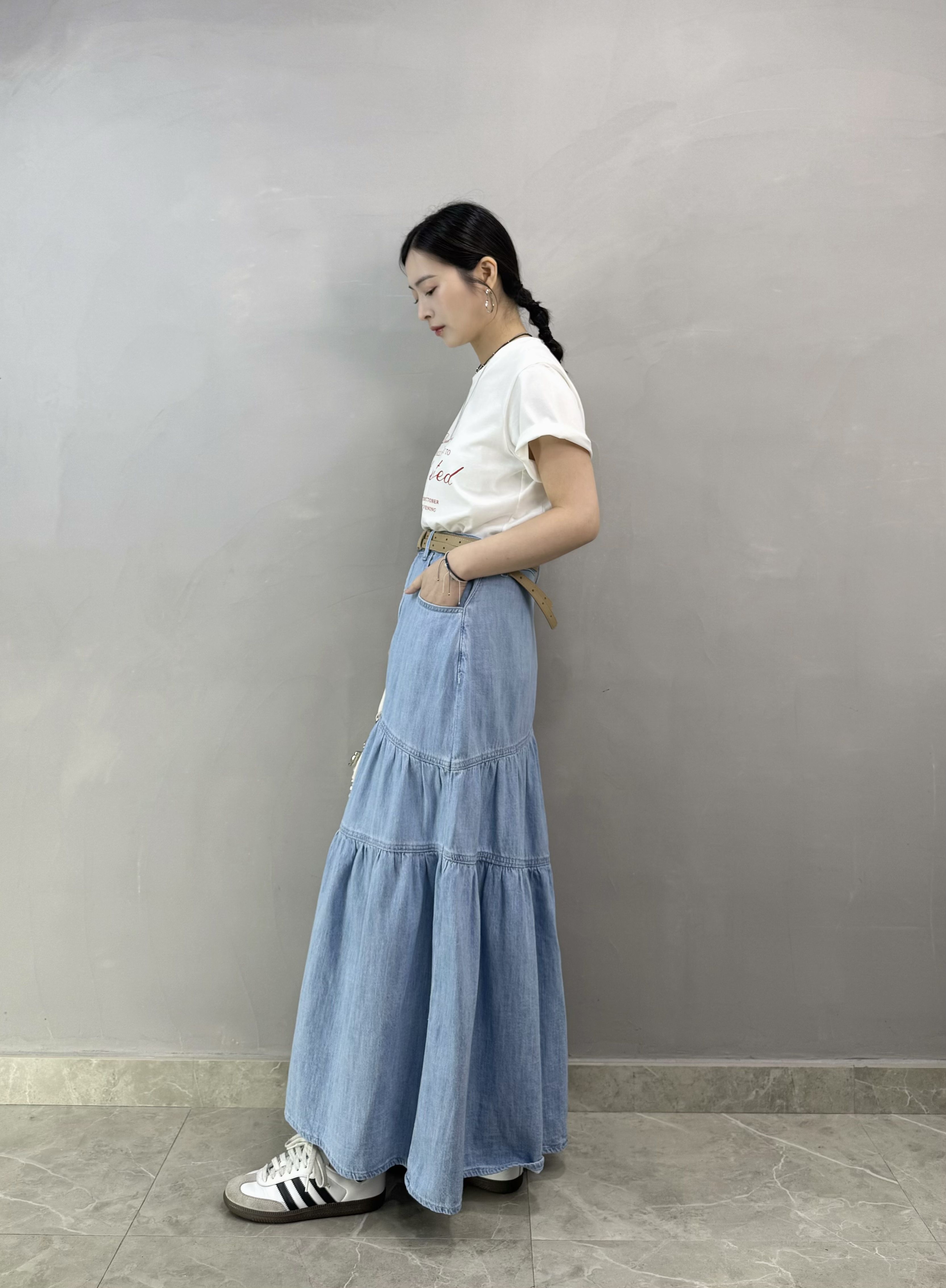 S67 斜cut ruffle薄牛仔裙