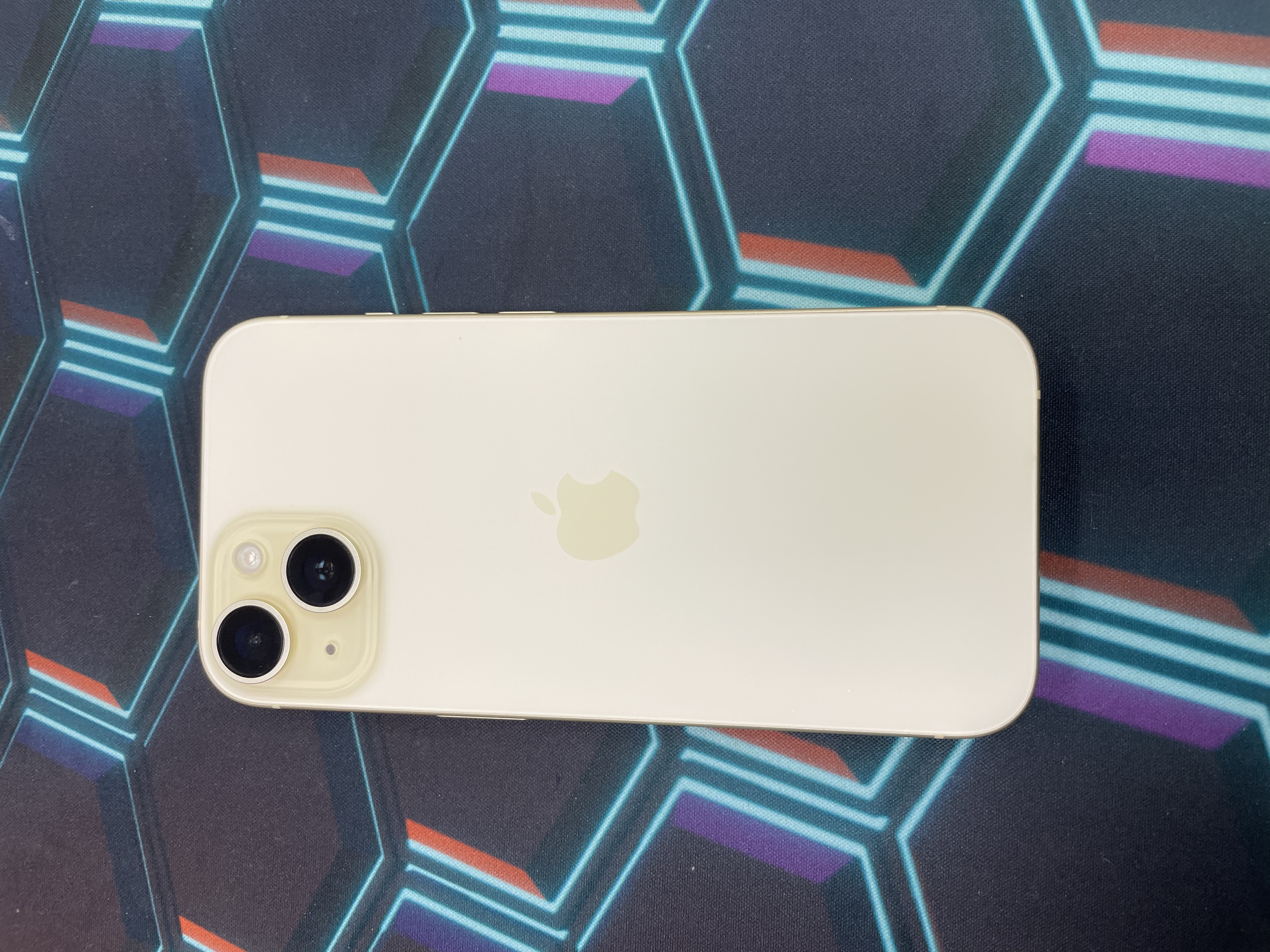 *7098 15 512GB 勁靚機 電100  黃色 Yellow
