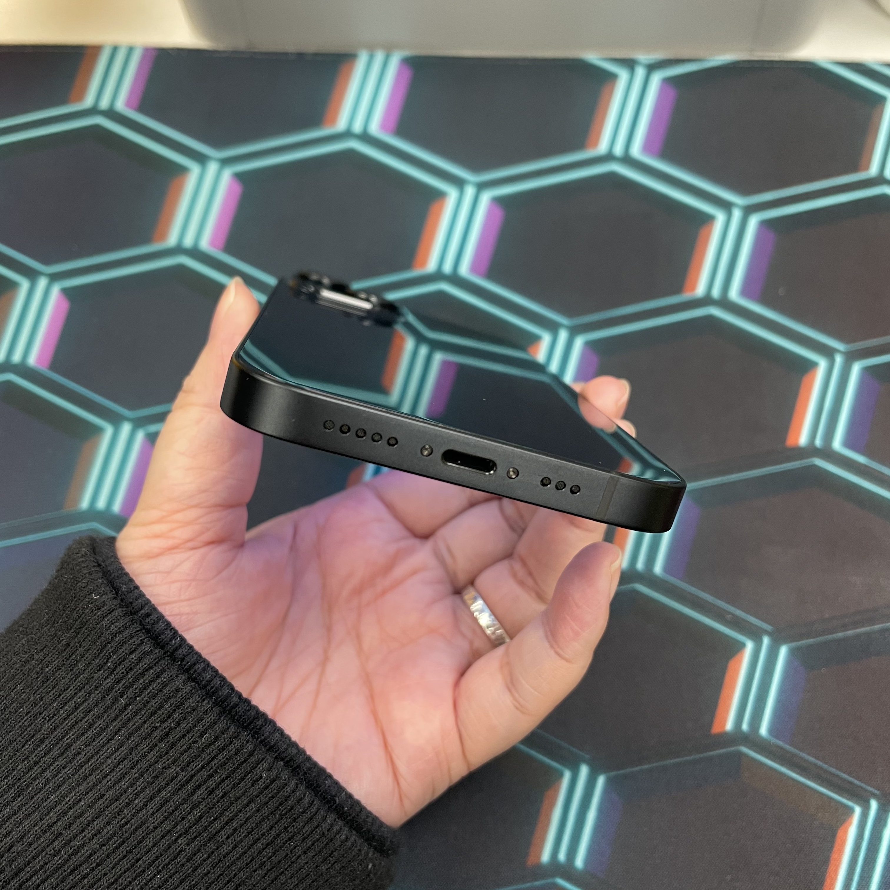 *5874 14 完美機 128GB 電100 黑色 black