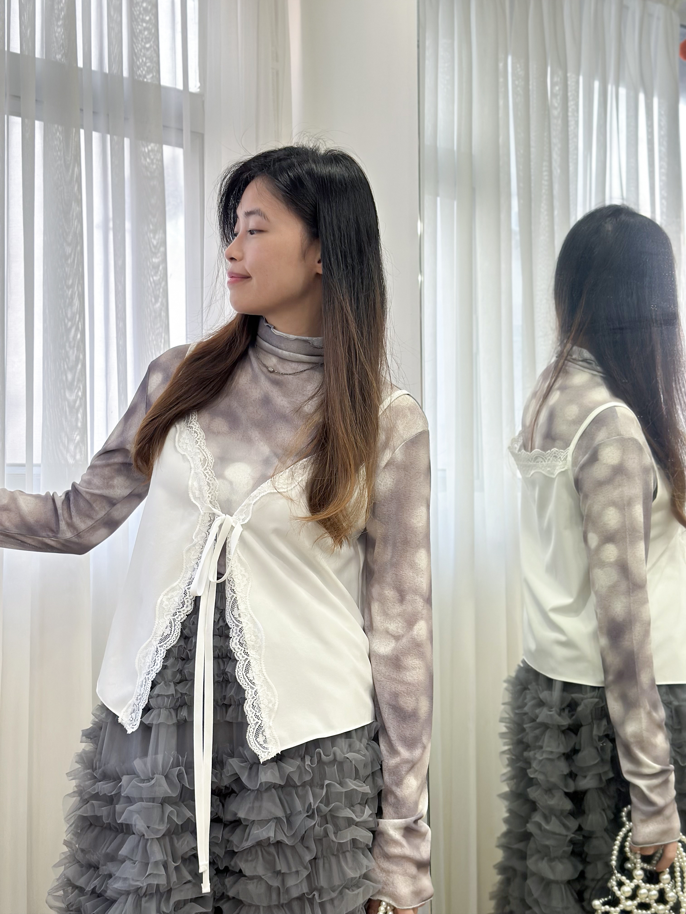 高檔藝術風～印花高領上衣 PP0003 - 淺灰色 Light Grey