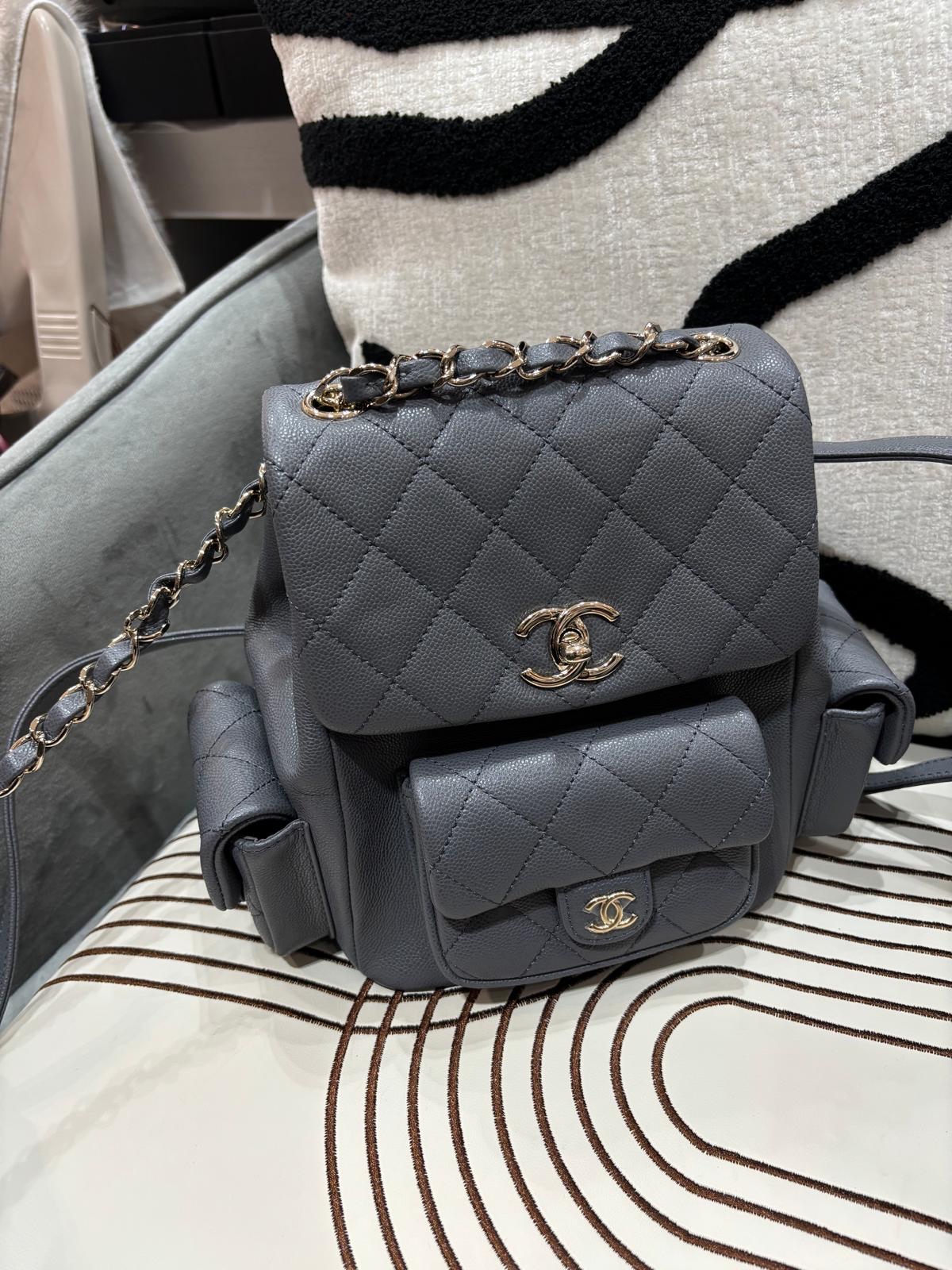 Chanel Duma Backpack AS4398 灰色荔枝牛皮 100%Authentic, 99%New ✅晶片✅Dust bag✅Box