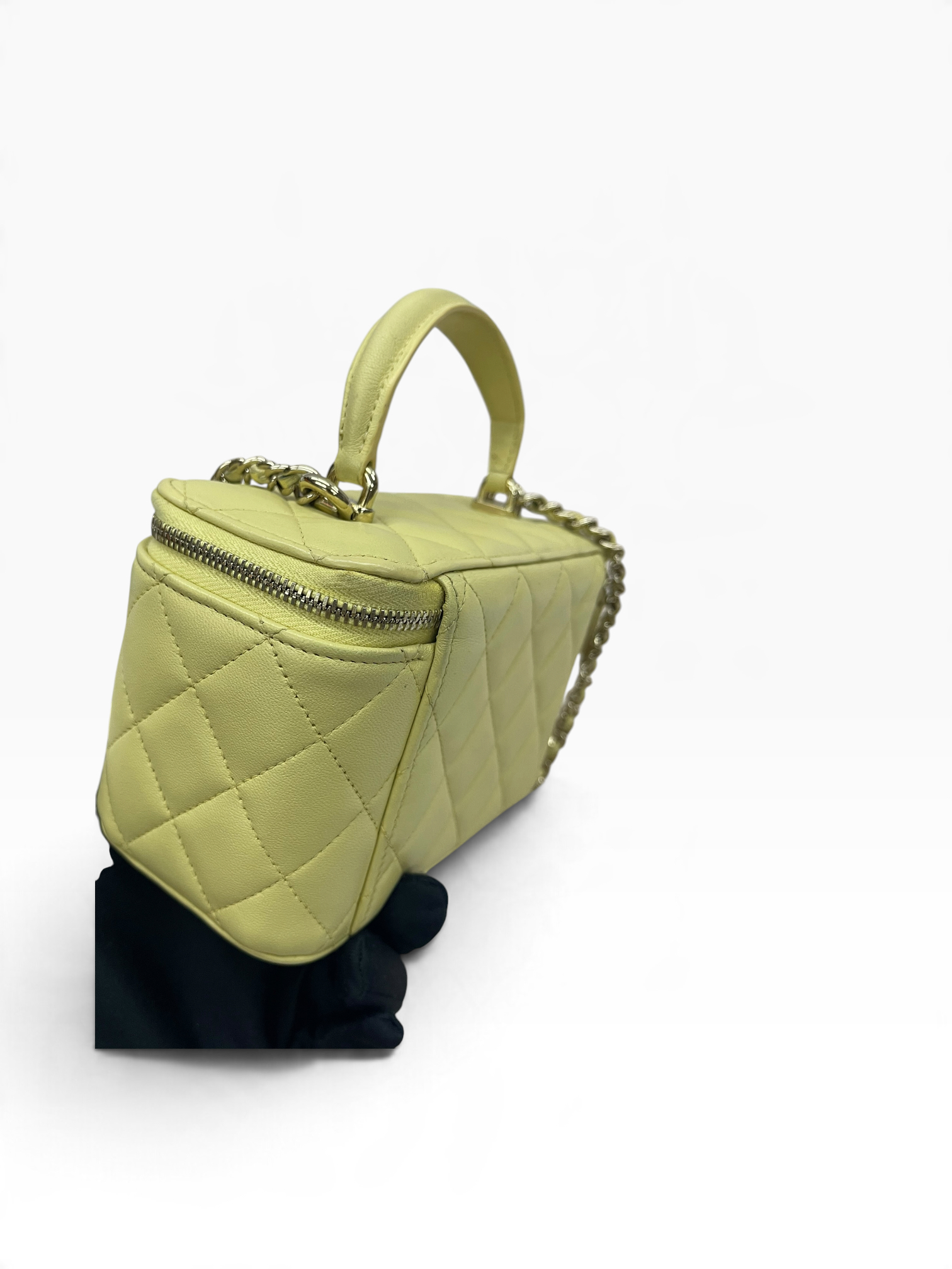 Pre-Owned CHANEL Handle Vanity / Product Code: 101001