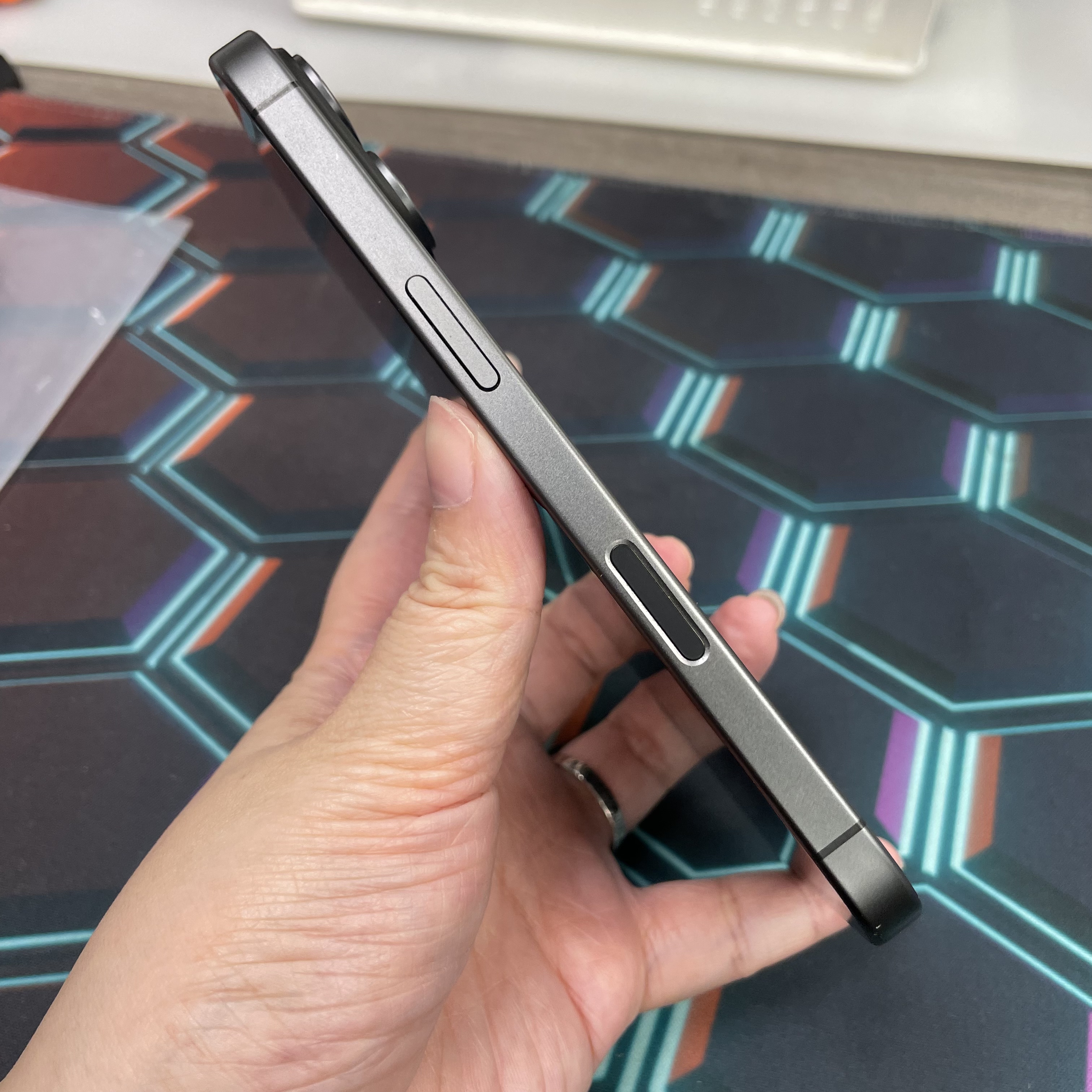*8236 17 超靚機 256GB 電93 黑色 black
