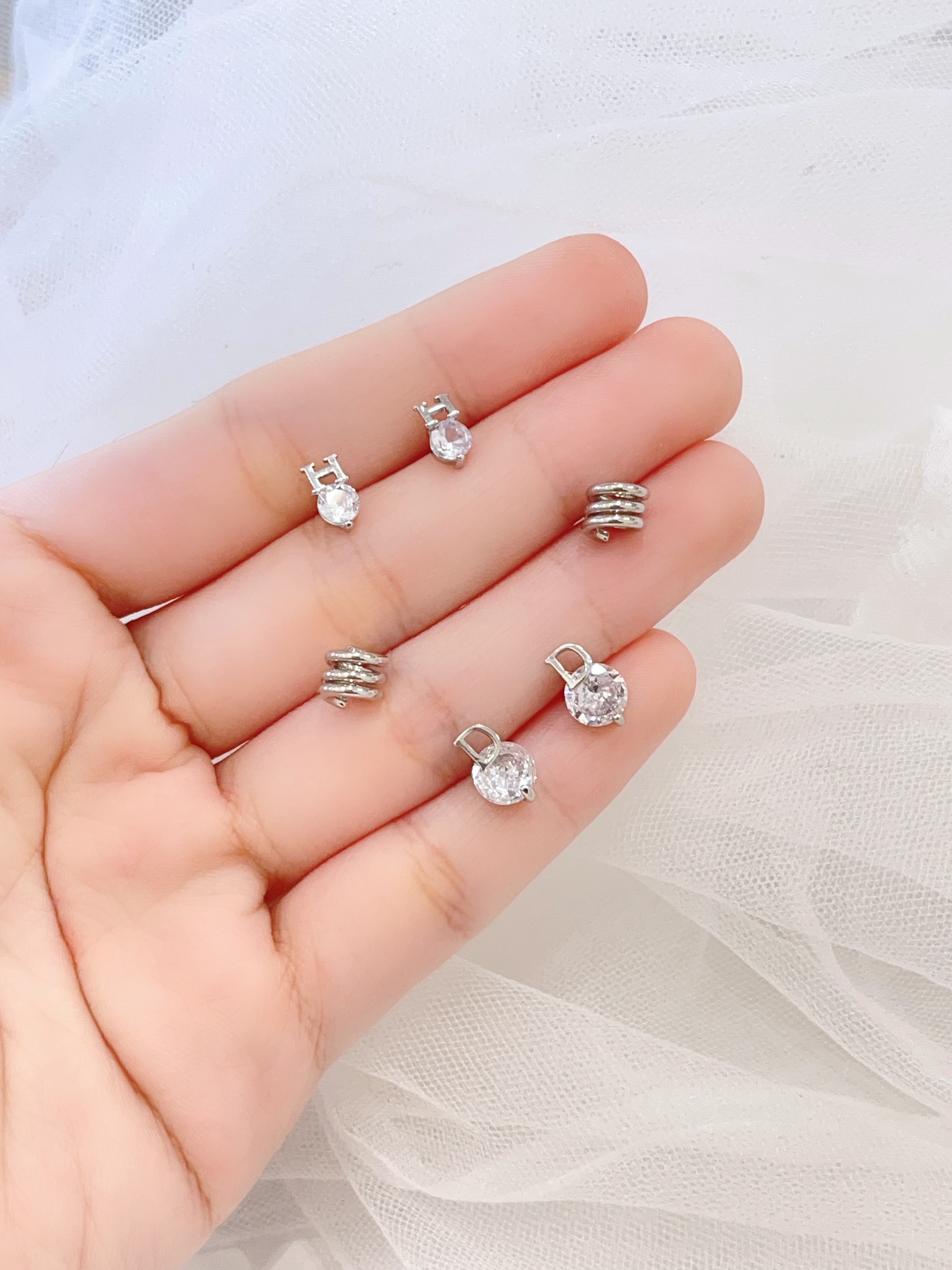 简约英文字母锆石耳环套装