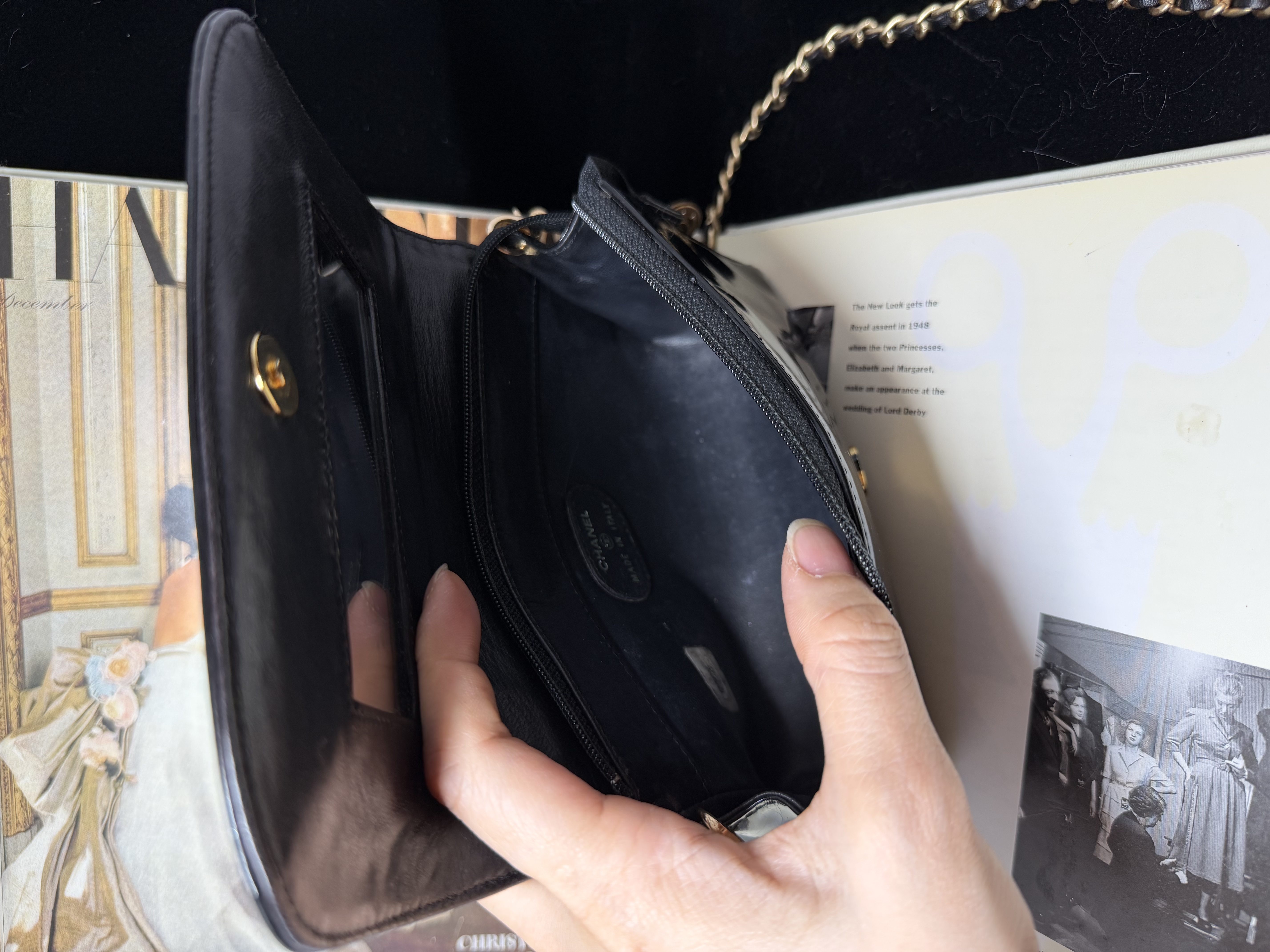 vintage chanel black patent leather vanity