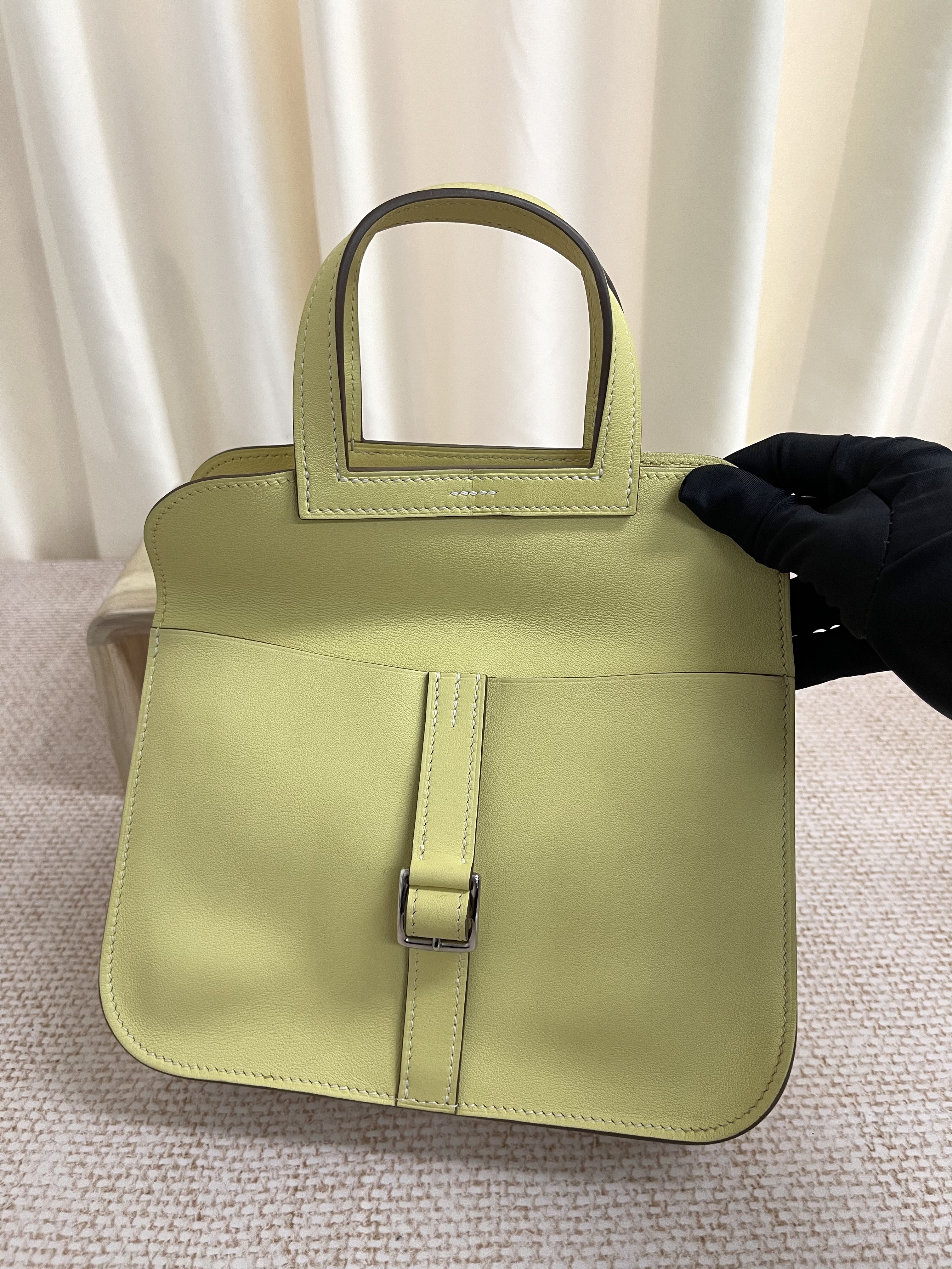 Pre-owned Hermes Halzan/ Product Code: 26021113