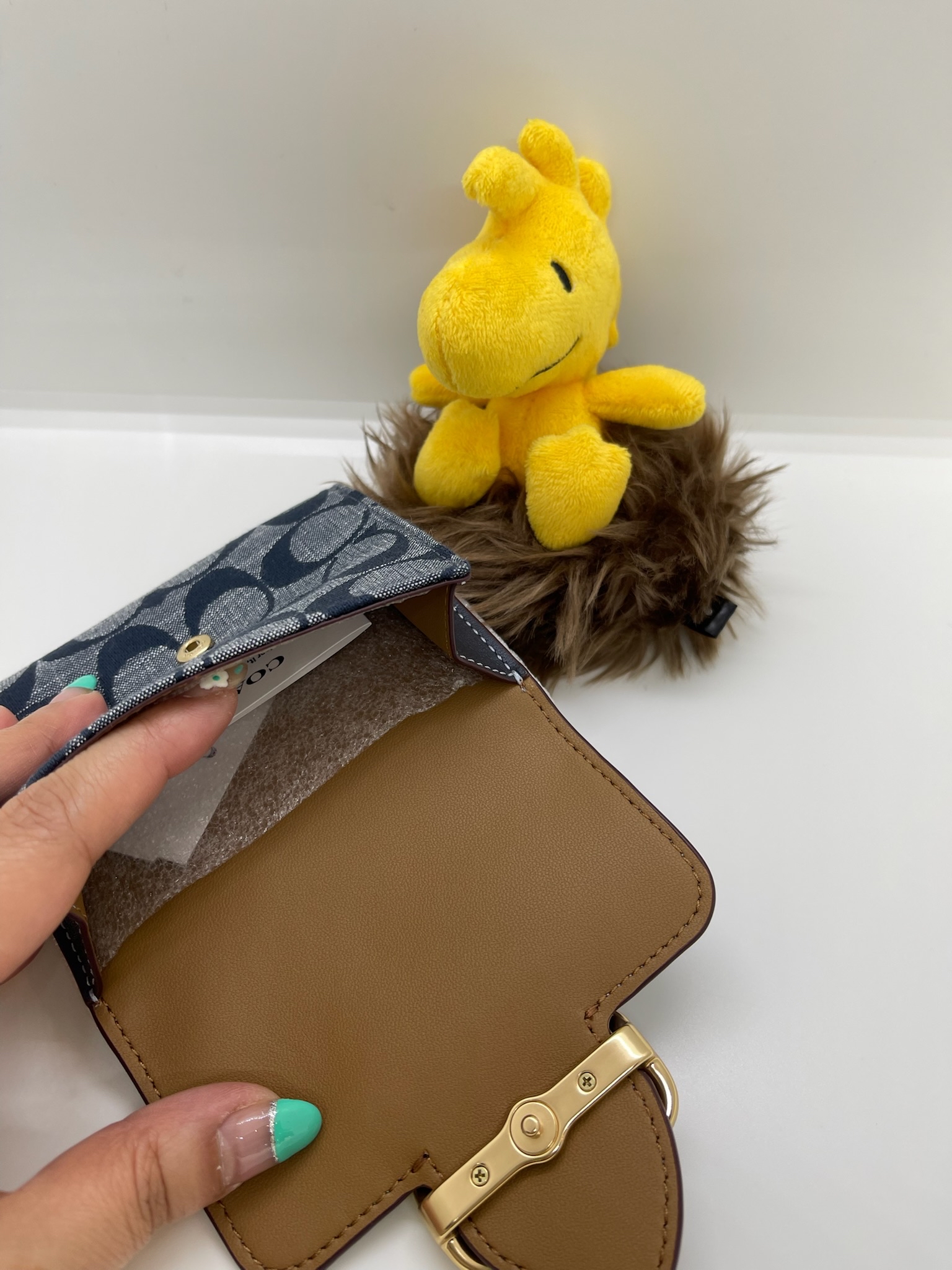 ✈️🇨🇦🇺🇸Coach outlet 摺疊式深藍色💙Signature C pattern 銀包👛現貨