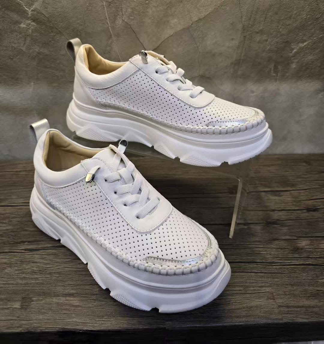 新款🩷厚底羊皮鞋