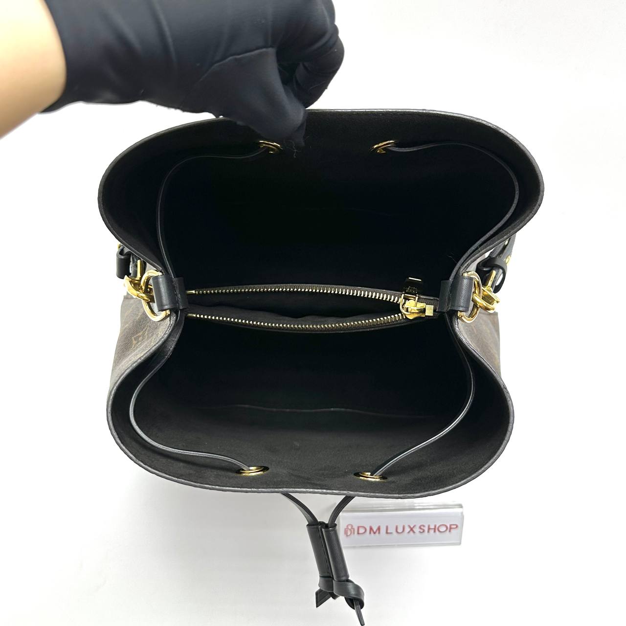 LV Monogram NeoNoe MM Black